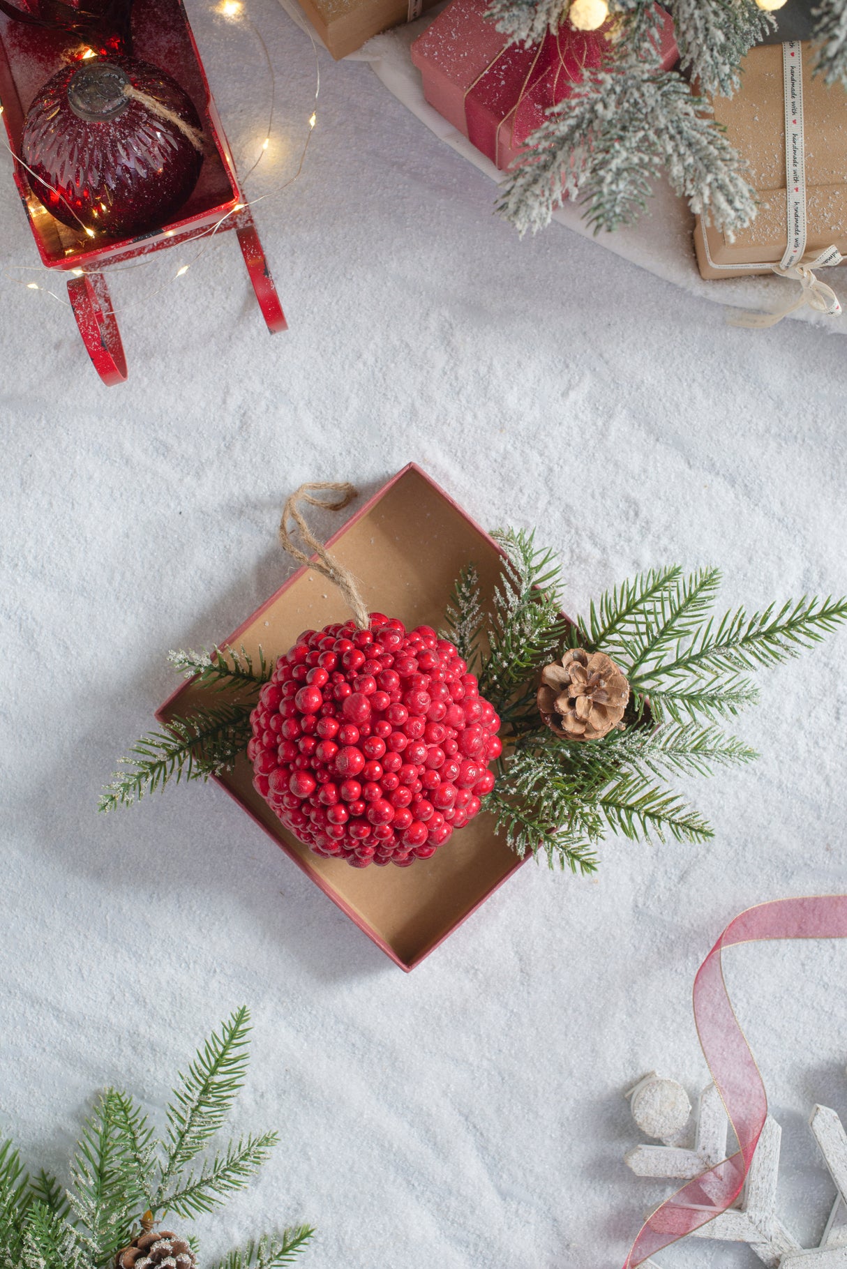 6.5" Traditional Red Berry Ball