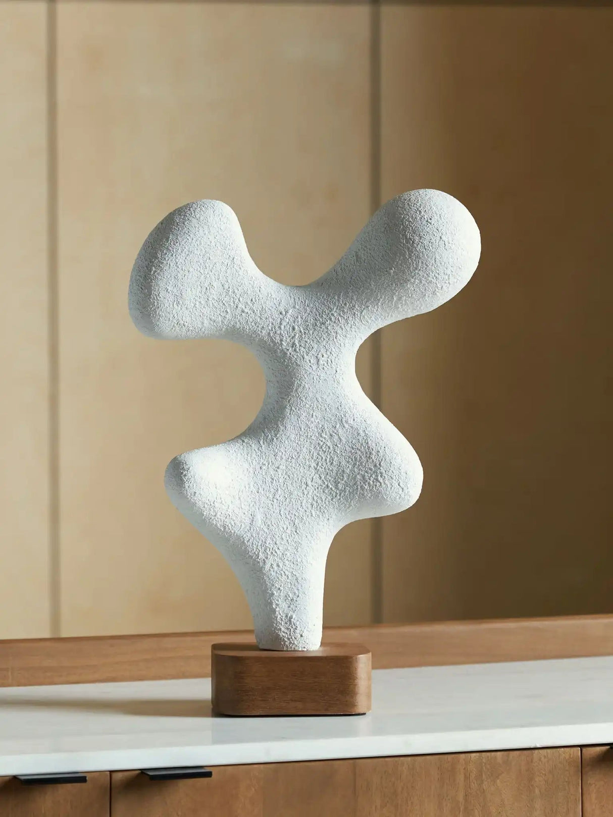 Lavarsen - Sculpture - Best Buy Furniture