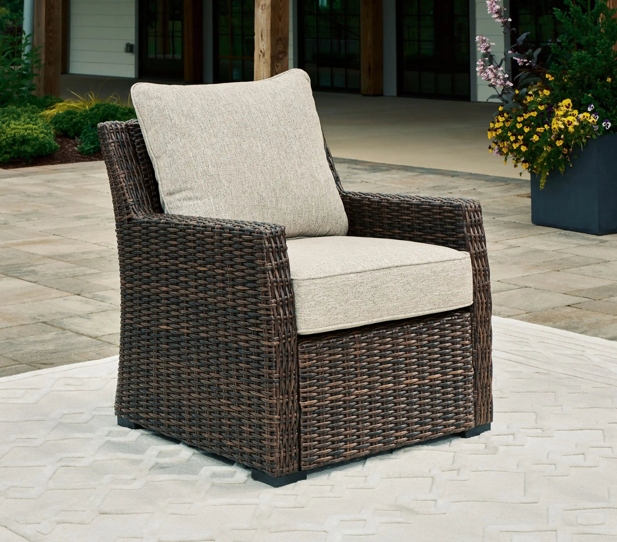 Brook Ranch - Lounge Chair With Cushion - Brown - Best Buy Furniture