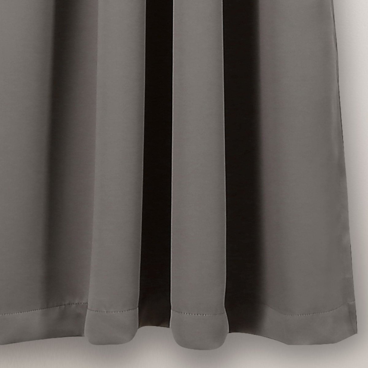 LushDecor Insulated Grommet Blackout Window Curtain Panel Set - view 2