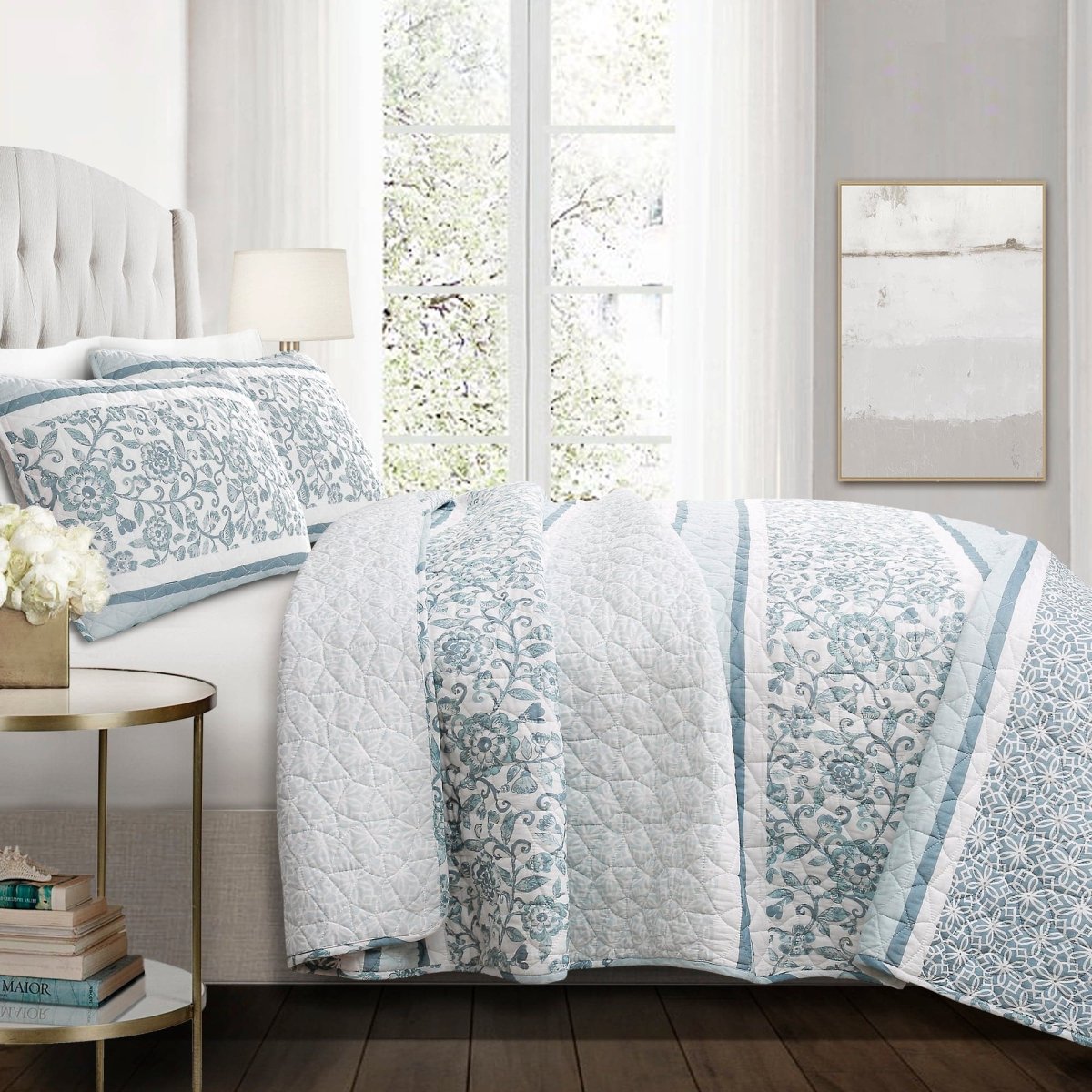 Nisha 3 Piece Quilt Set in Blue