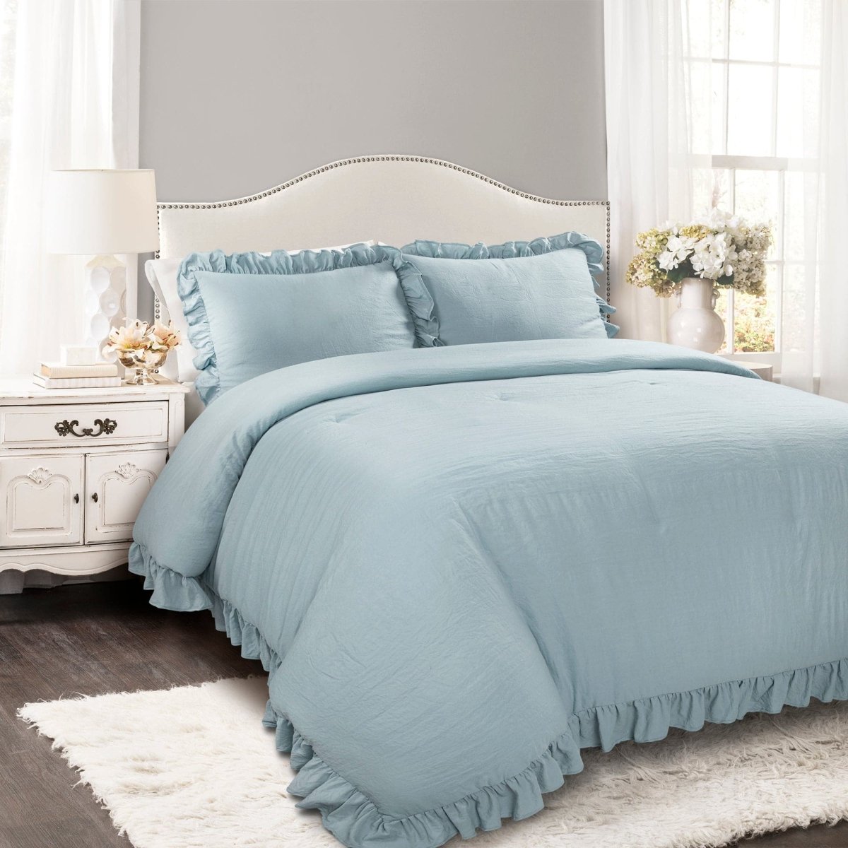 LushDecor Reyna Comforter Set in Lake Blue