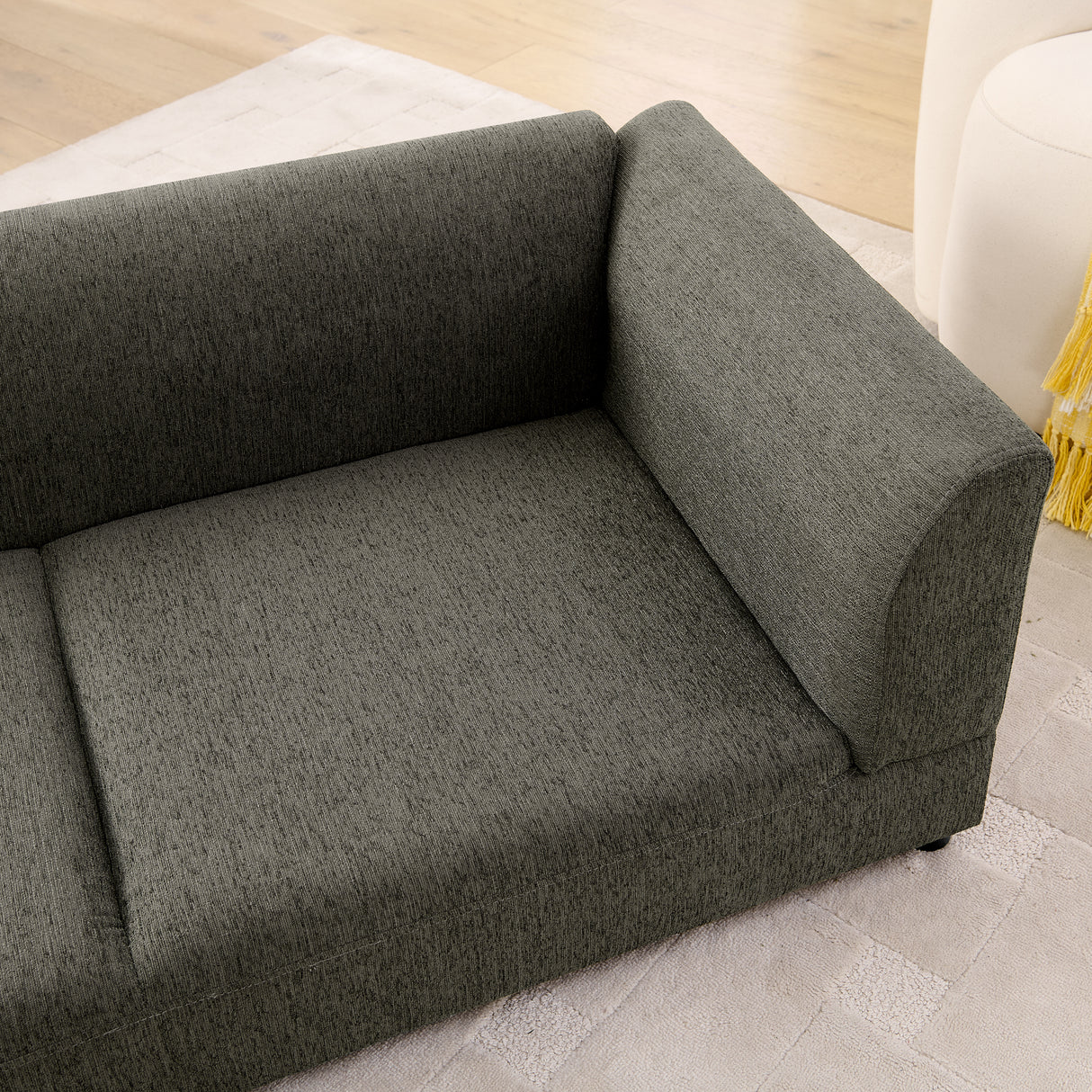 Comfortable Oversized Pet Sofa for Medium/Large Dogs