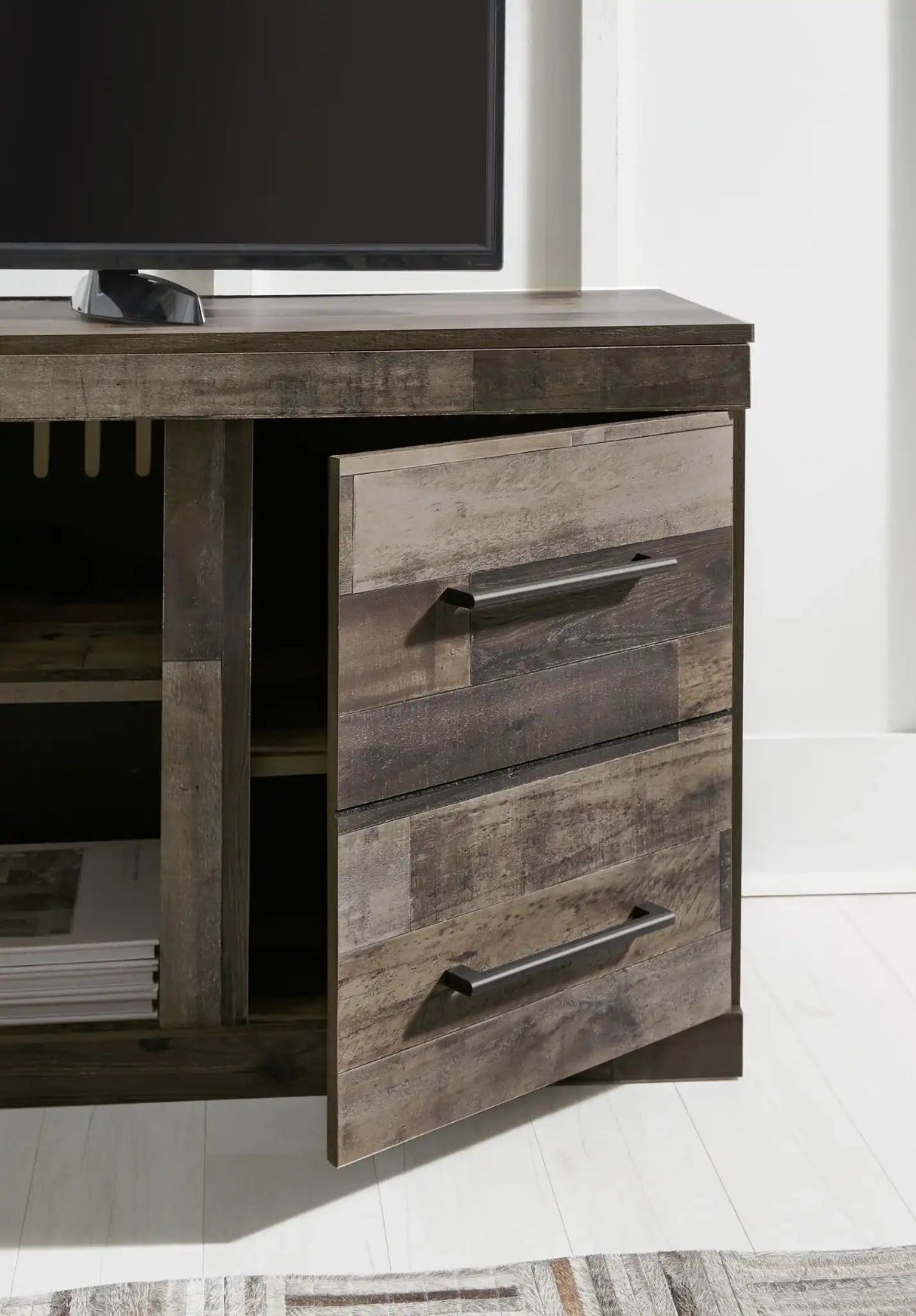 Derekson - Entertainment Center - Best Buy Furniture