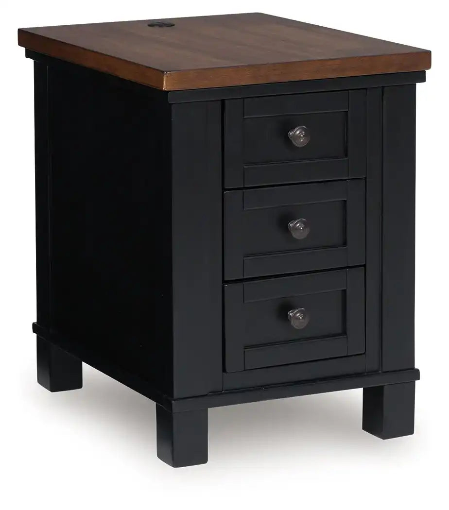 Wildenauer - Chair Side End Table - Brown / Black - Best Buy Furniture