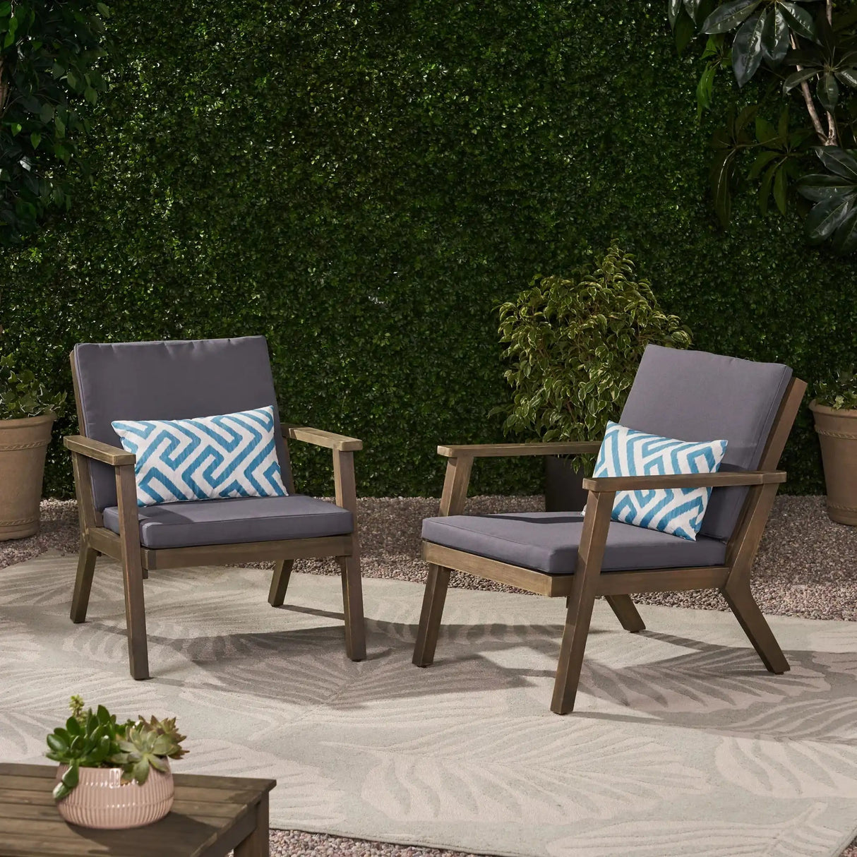 Outdoor Club Chair With Cushion - Best Buy Furniture
