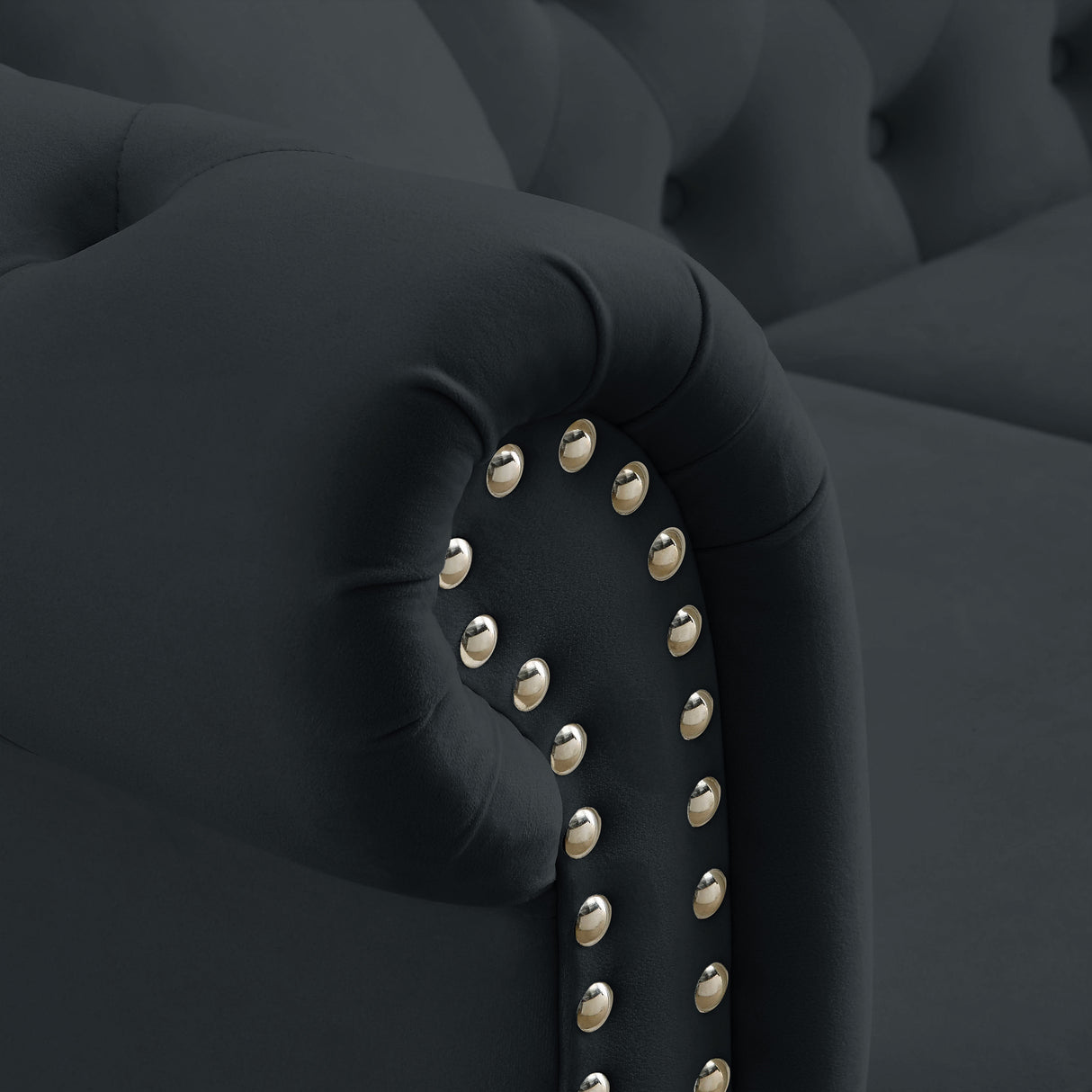 58.8" Chesterfield Sofa