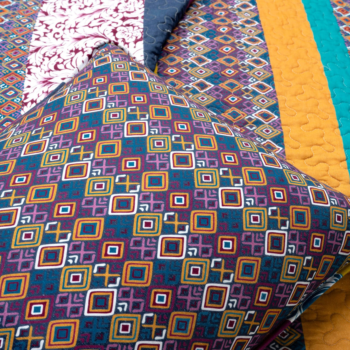 Boho Stripe Quilt Set