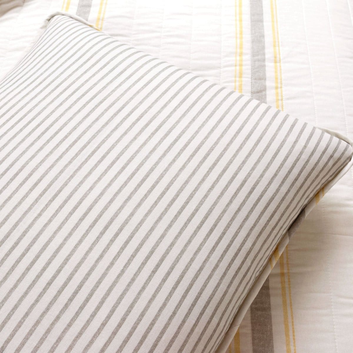 LushDecor Farmhouse Stripe Reversible Cotton Quilt Set - view 40