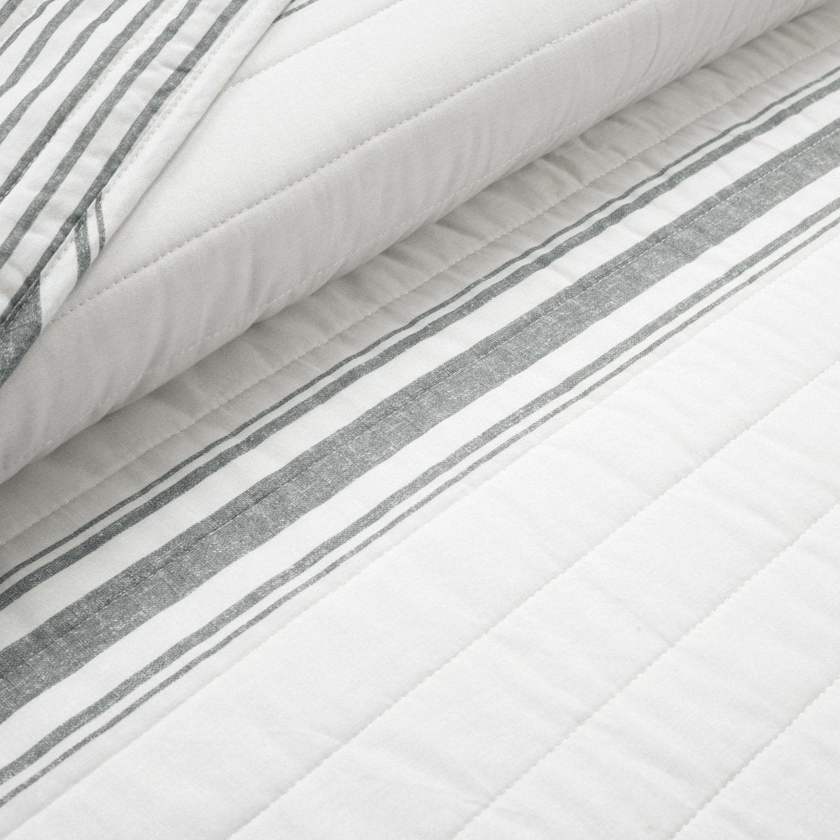 LushDecor Farmhouse Stripe Reversible Cotton Quilt Set - view 44