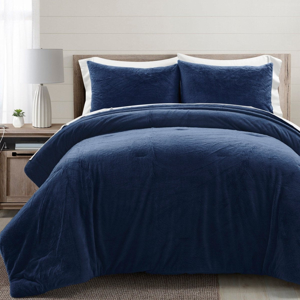 LushDecor Modern Solid Ultra Soft Faux Fur Comforter Bed In A Bag in Navy
