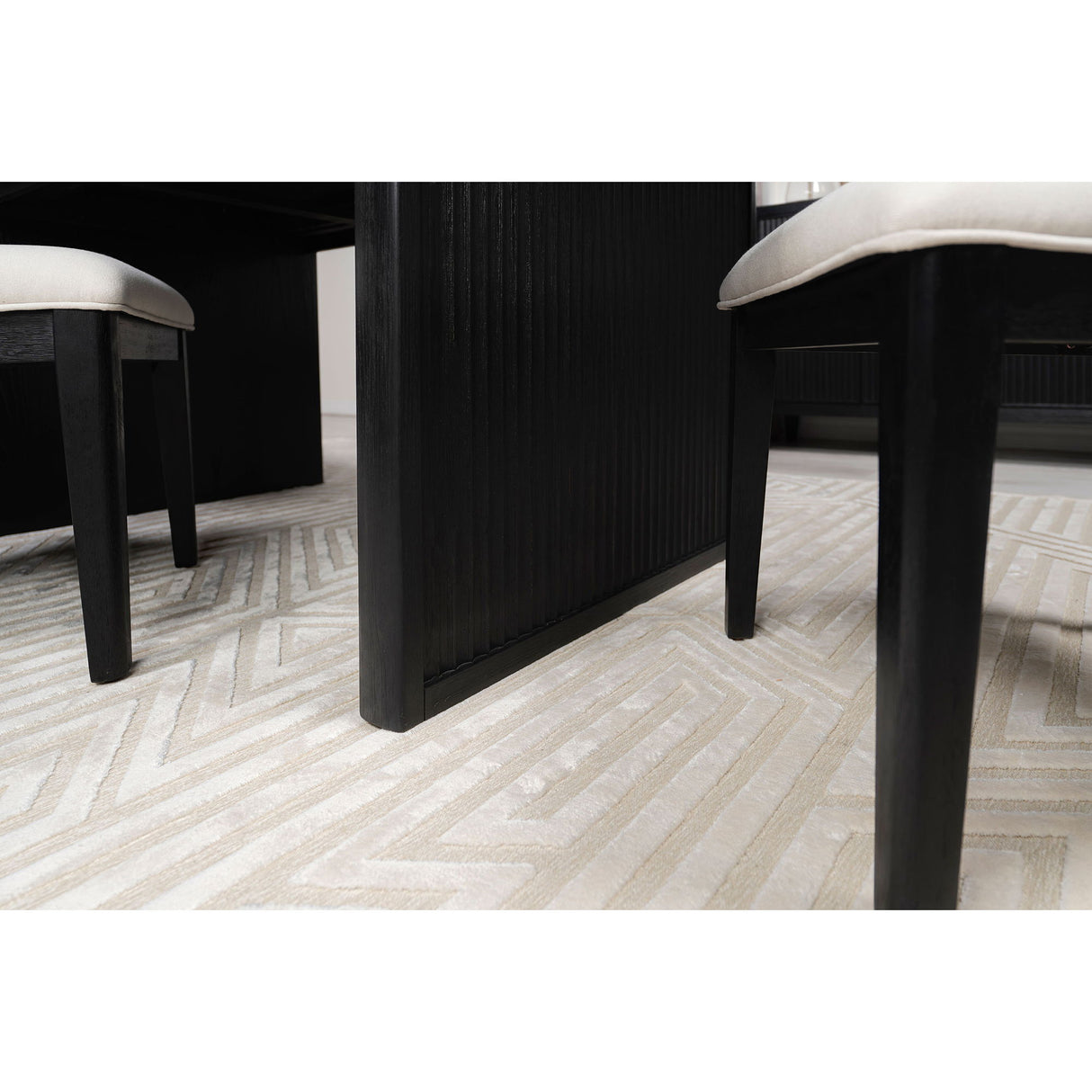 Mason - Removable Extension Leaf Dining Table - Black