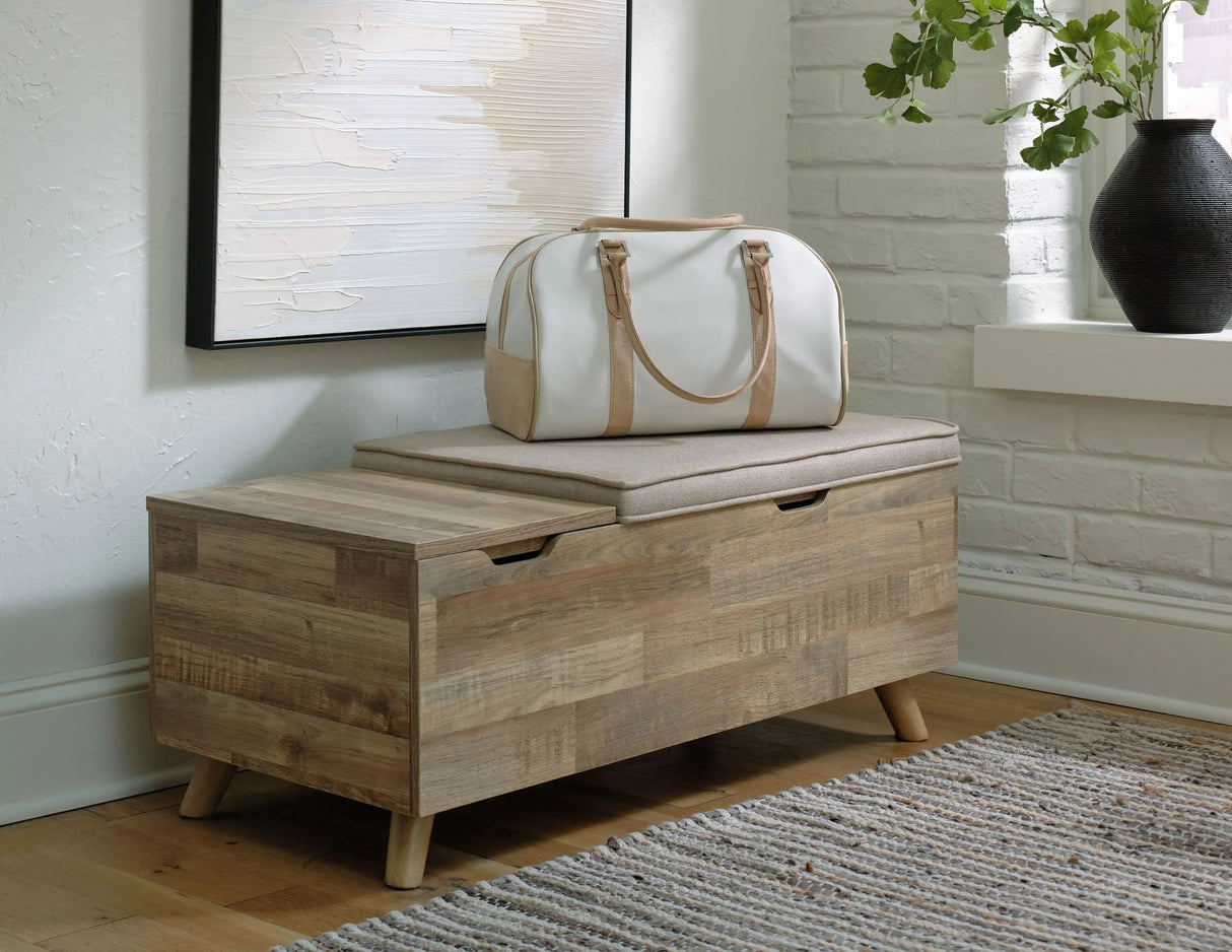 Gerdanet - Storage Bench - Beige - Best Buy Furniture