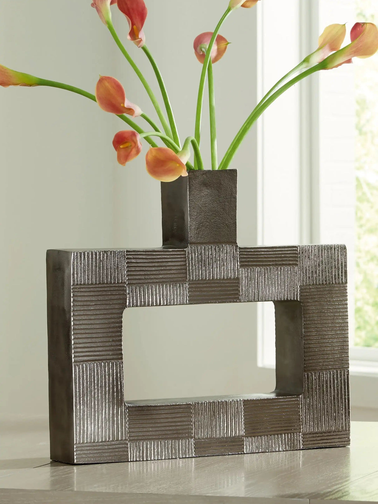 Wrengrove - Vase - Best Buy Furniture