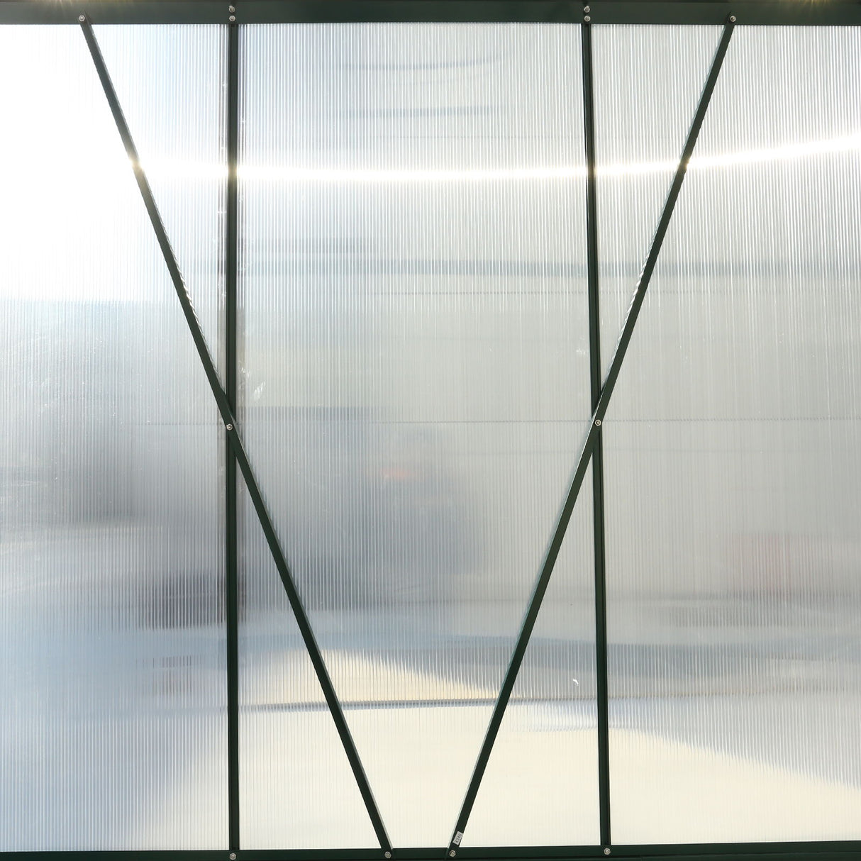 Polycarbonate house, Heavy Duty Outdoor Aluminum Walk-In House Kit With Rain Gutter, Vent And Door For Backyard Garden