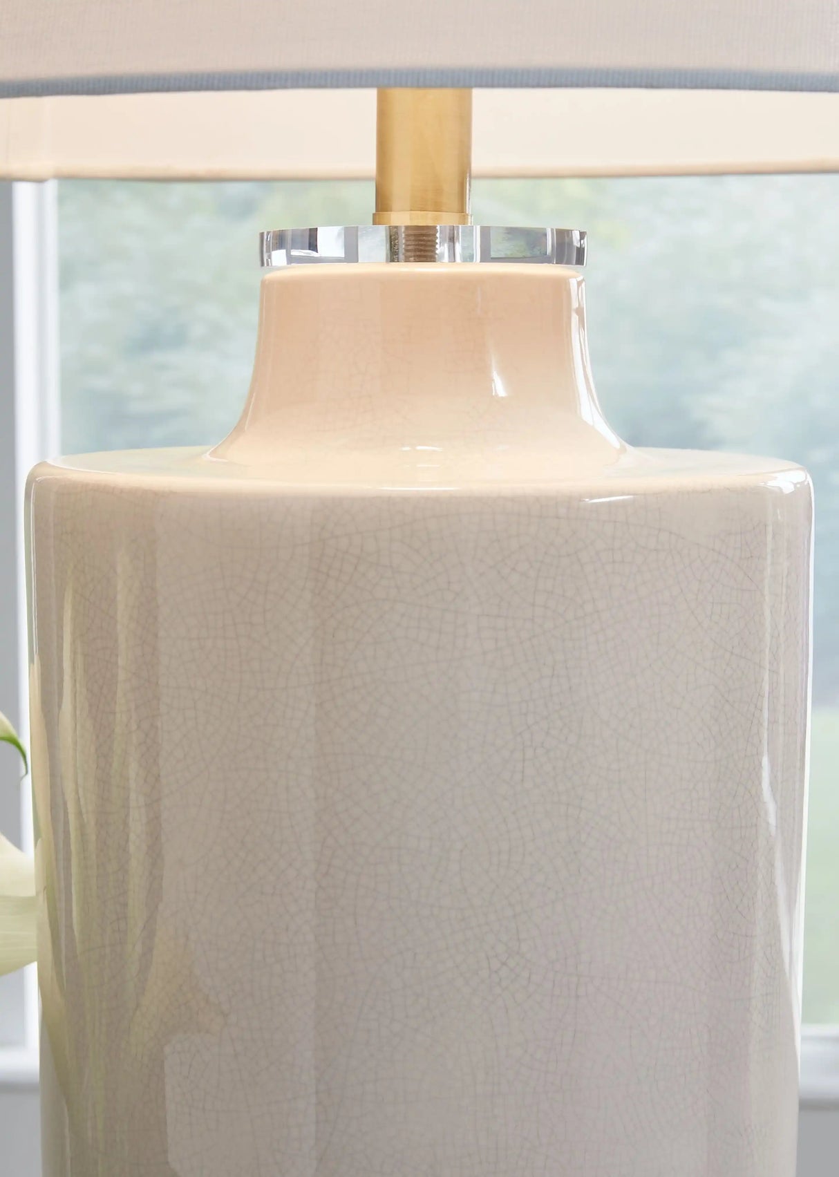 Cylener - Ceramic Table Lamp - Off White - Best Buy Furniture