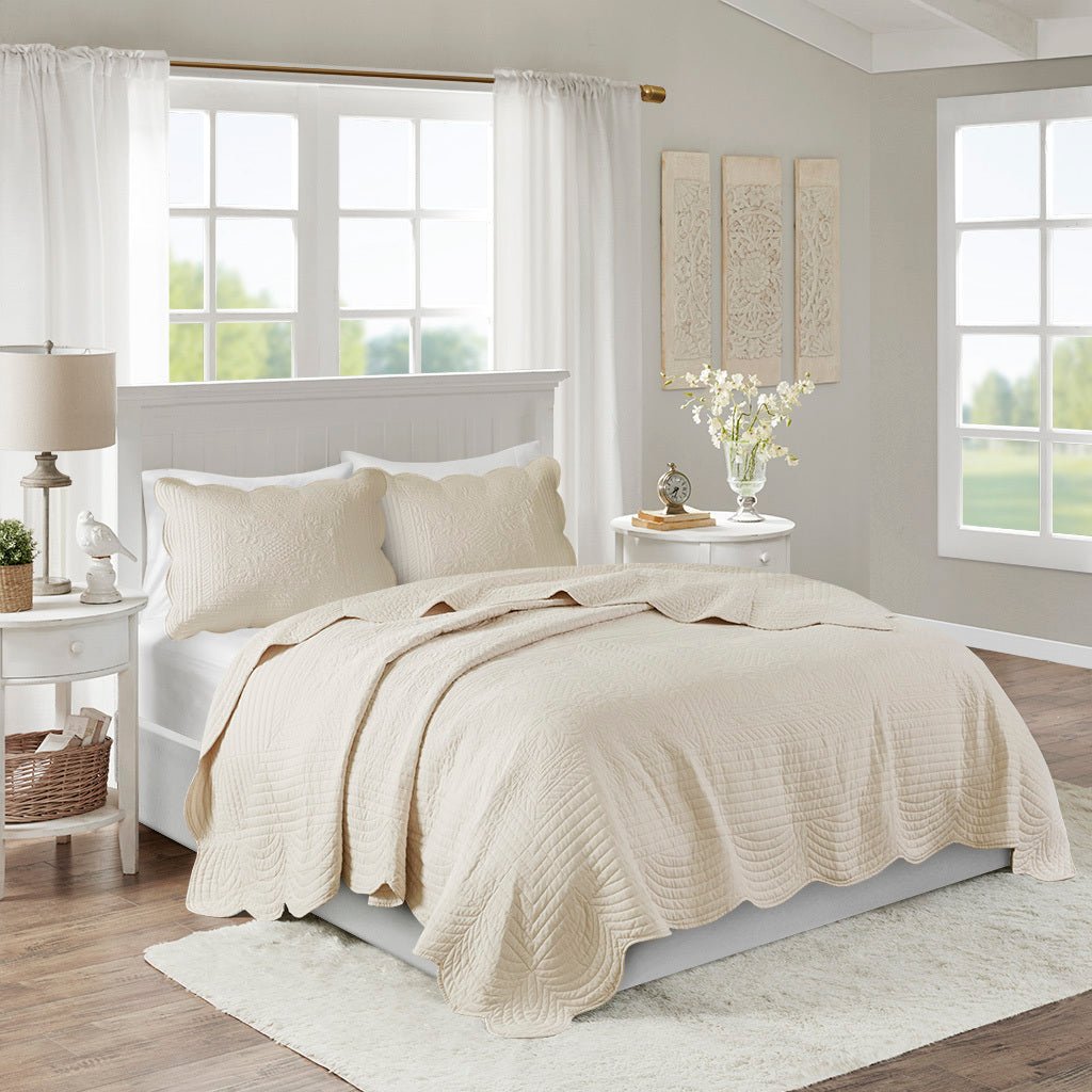 3-Pc-Antimicrobial-Cream-Reversible-Scalloped-Edge-Quilt-Set-Quilts-&-Comforters
