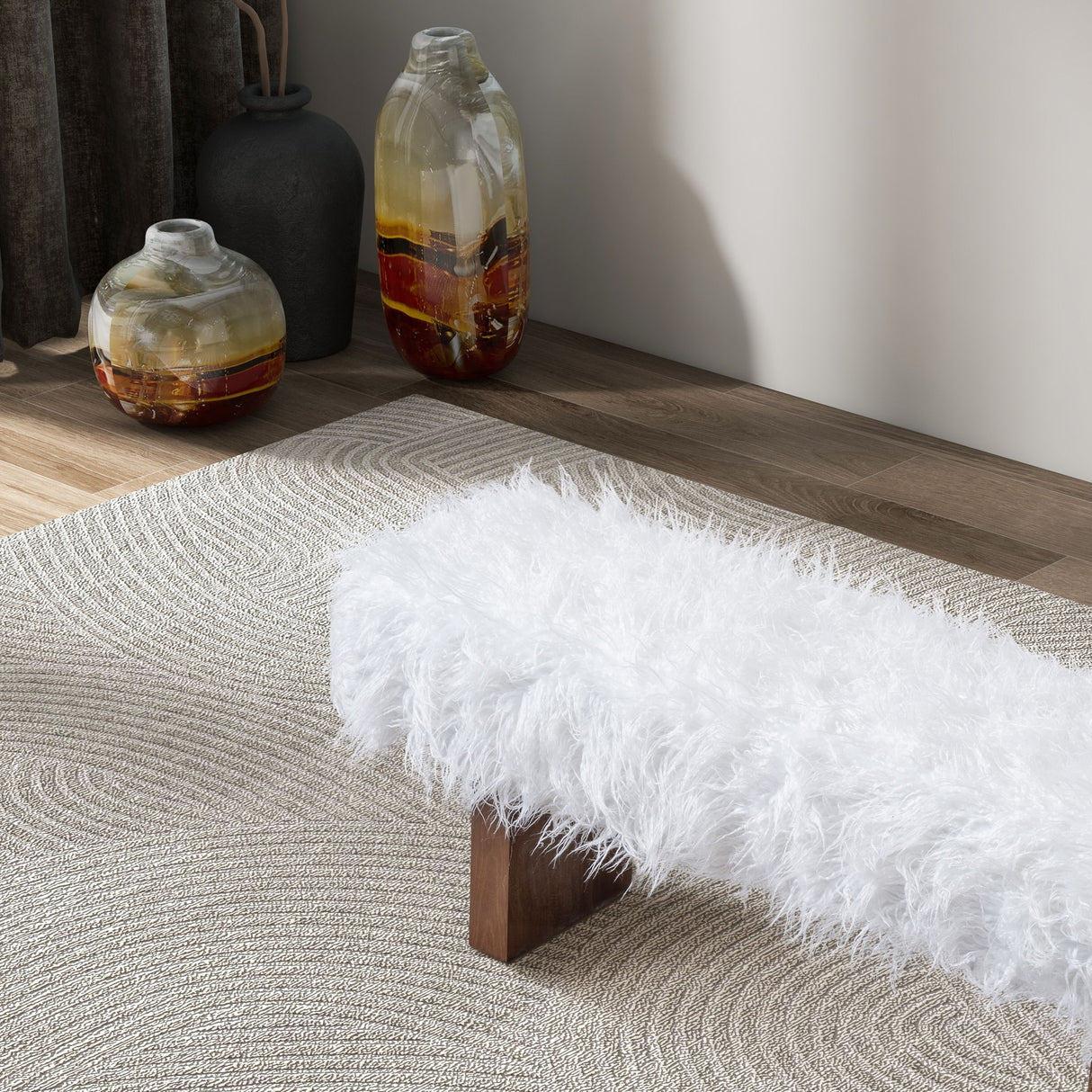 Henley - Fur Bench - White Khaki