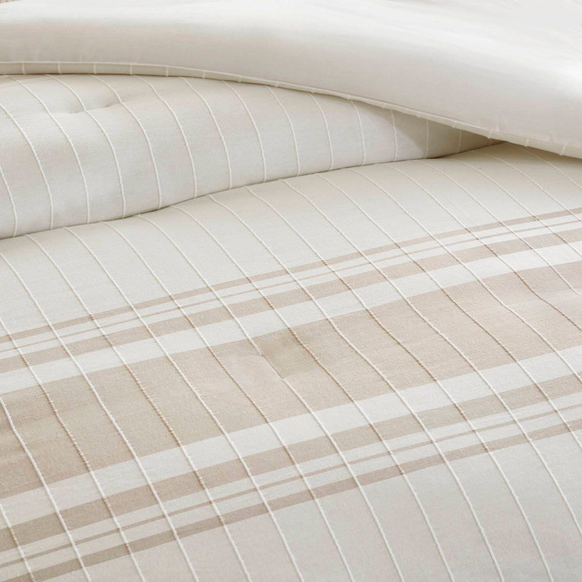 Cal King Cotton Jacquard Oversized Comforter Set with Decorative Pillows - White