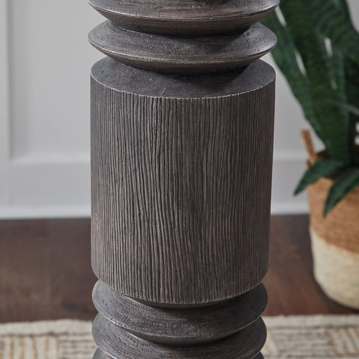 Fainwell - Poly Floor Lamp - Distressed Black - Best Buy Furniture