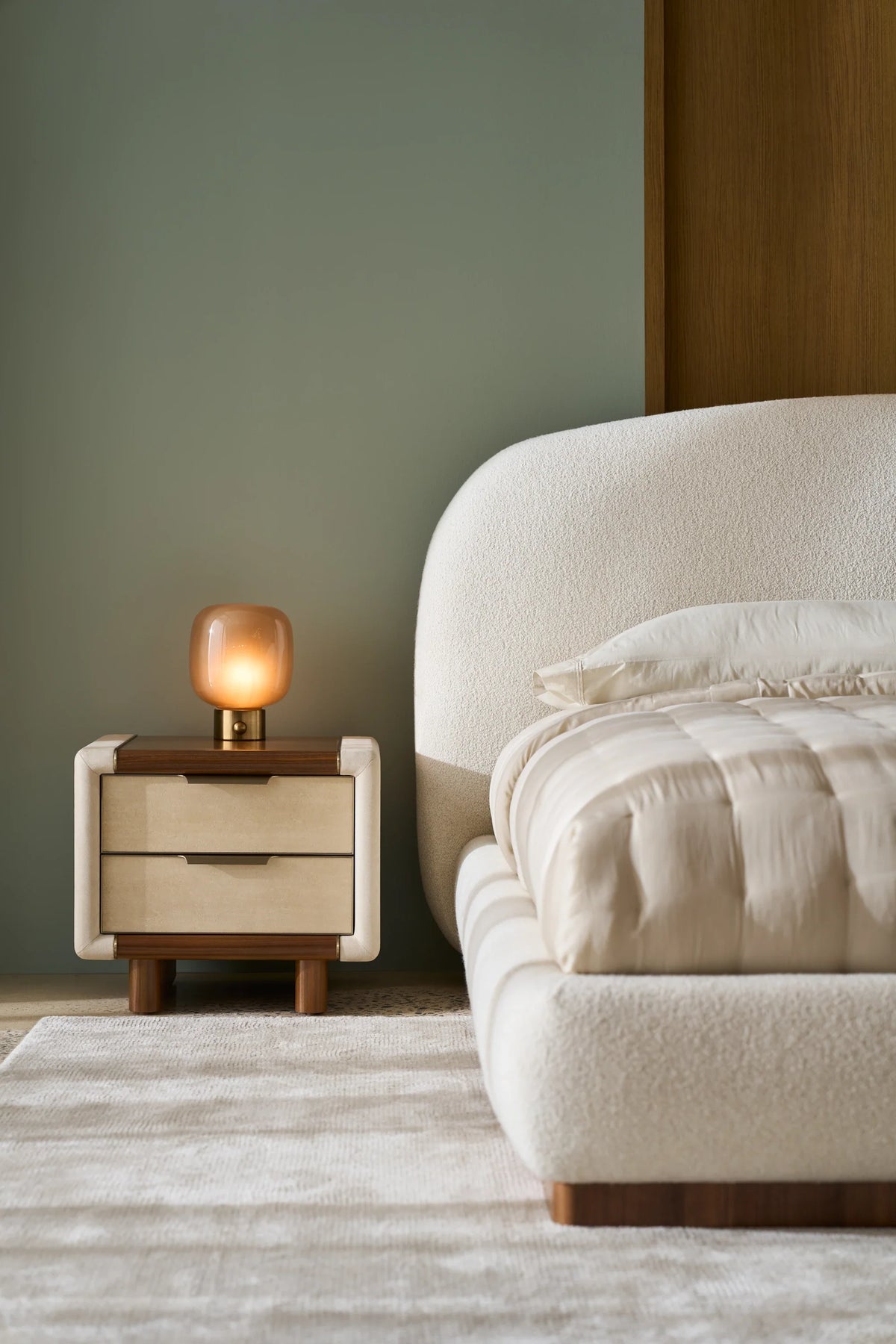 Botero Bed