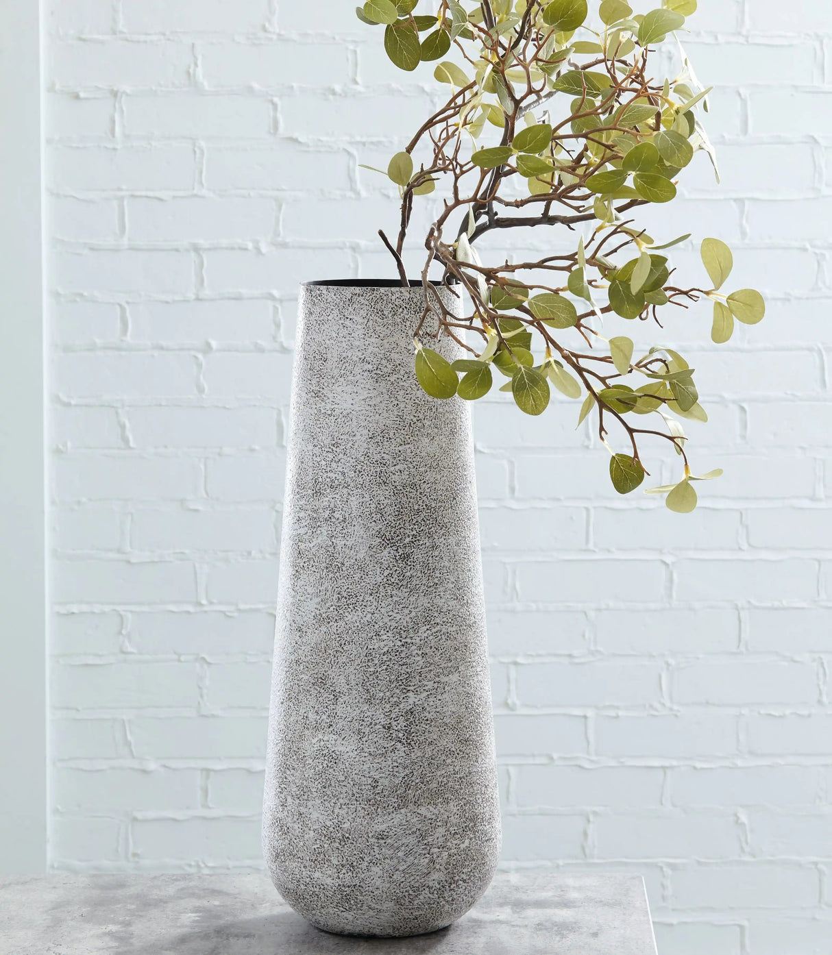 Fynn - Vase - Best Buy Furniture