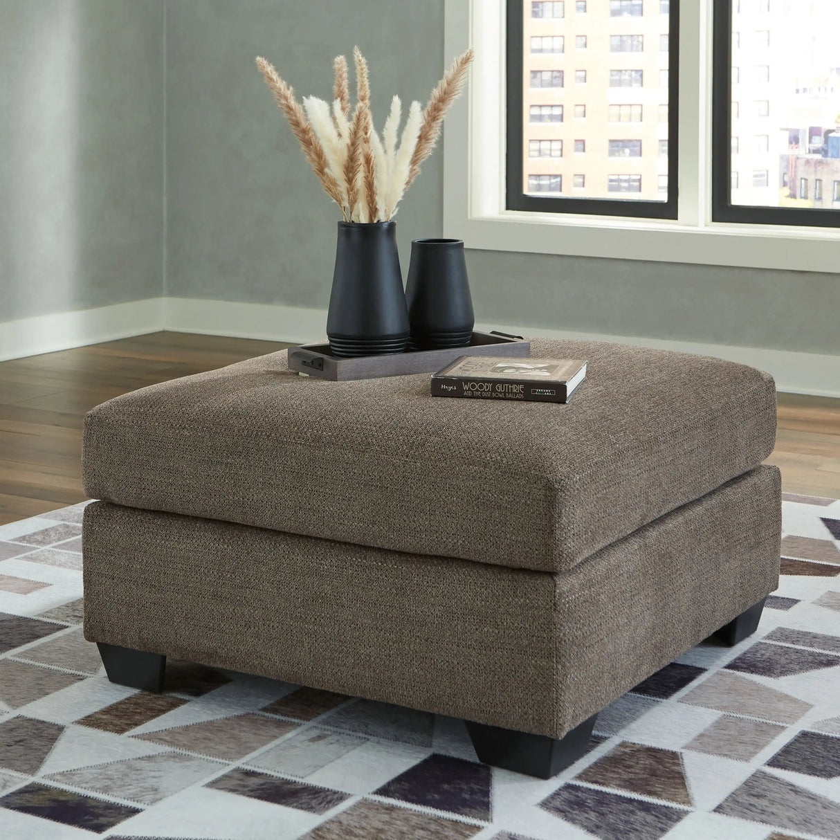 Mahoney - Oversized Accent Ottoman - Best Buy Furniture