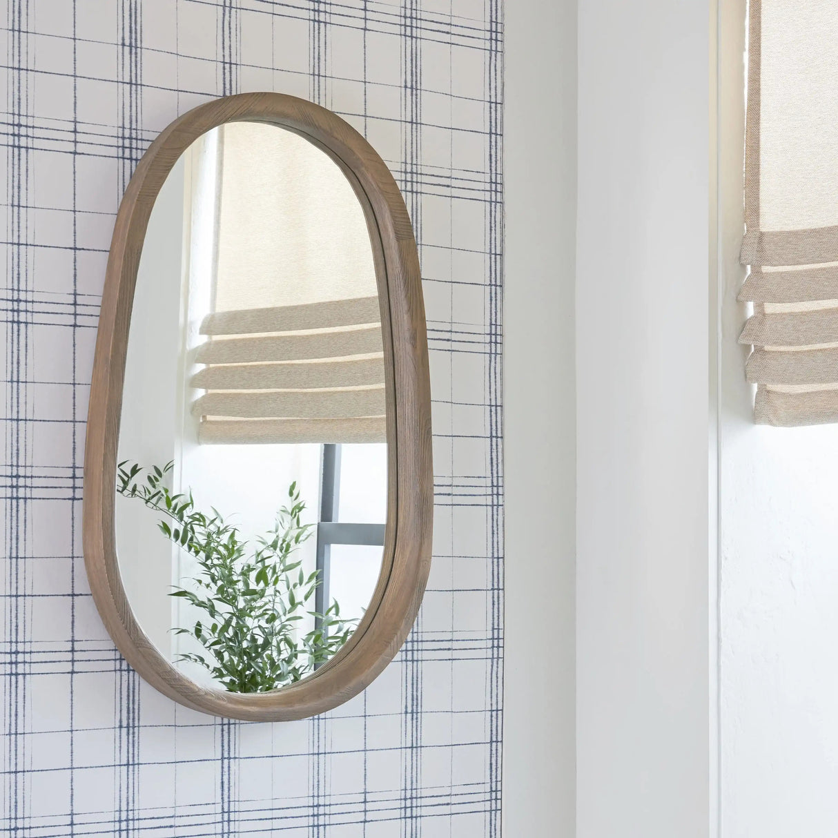 Aarilynn - Accent Mirror - Antique Brown - Best Buy Furniture