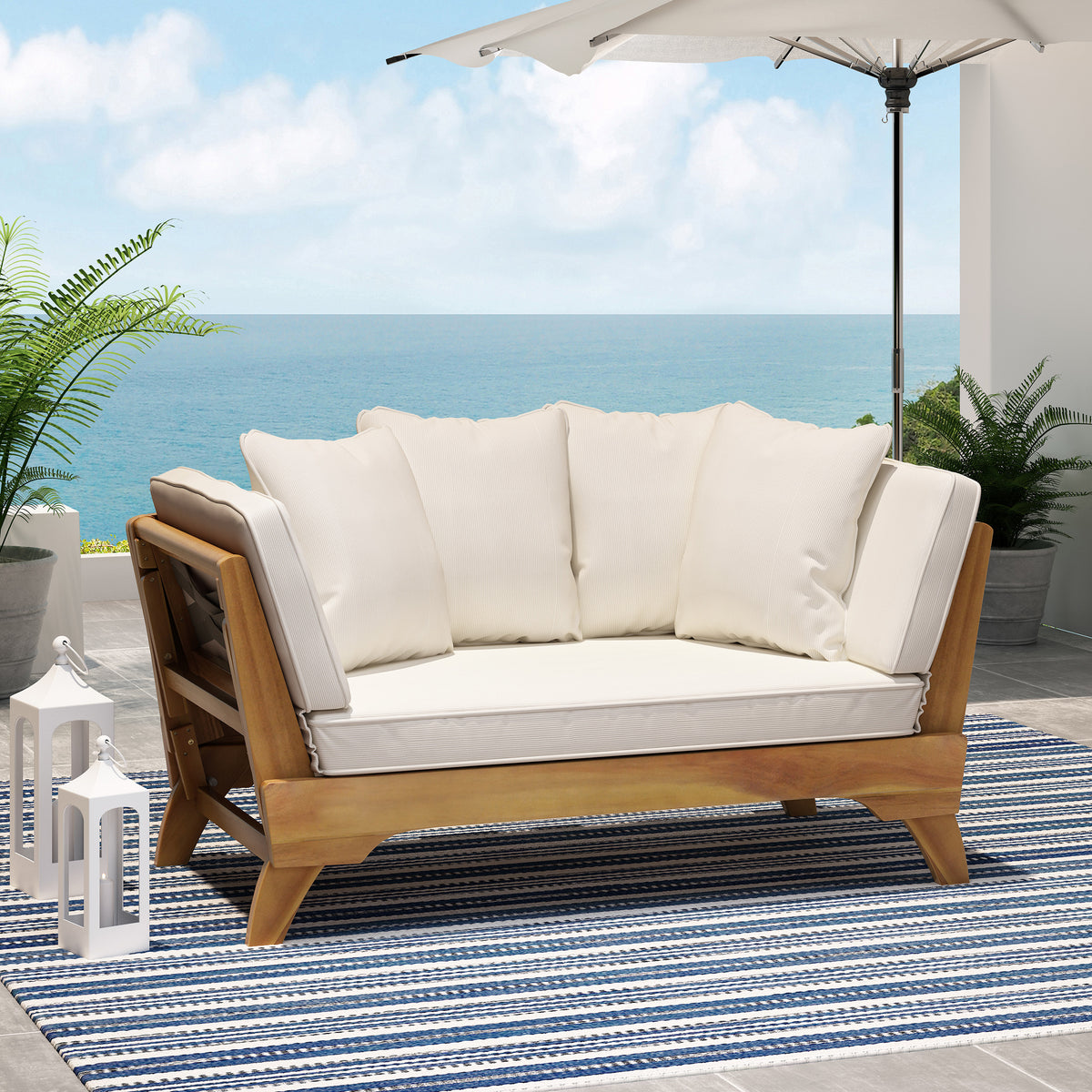 Expandable Daybed with Cushions