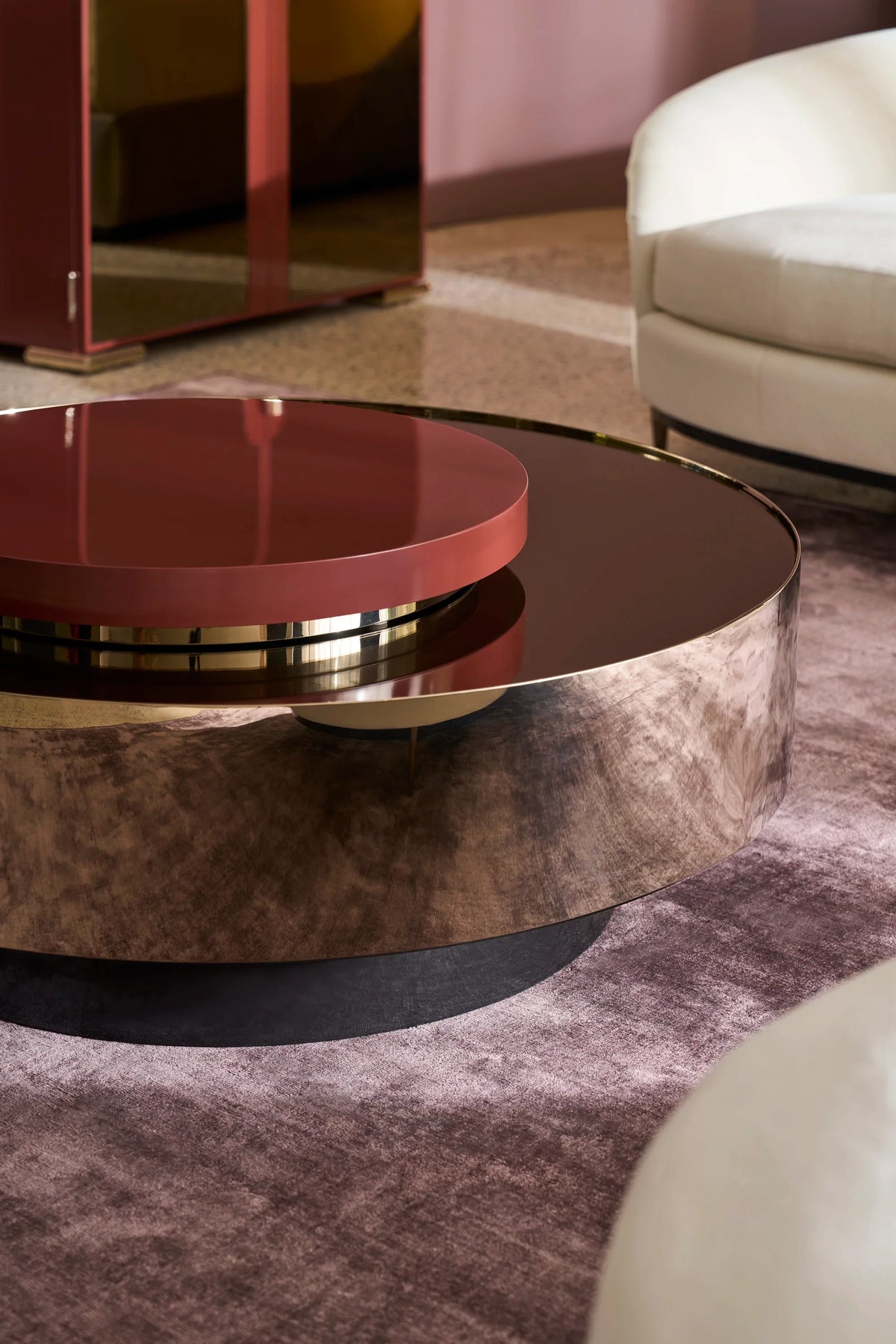 Radius Cocktail Round Accent Tray