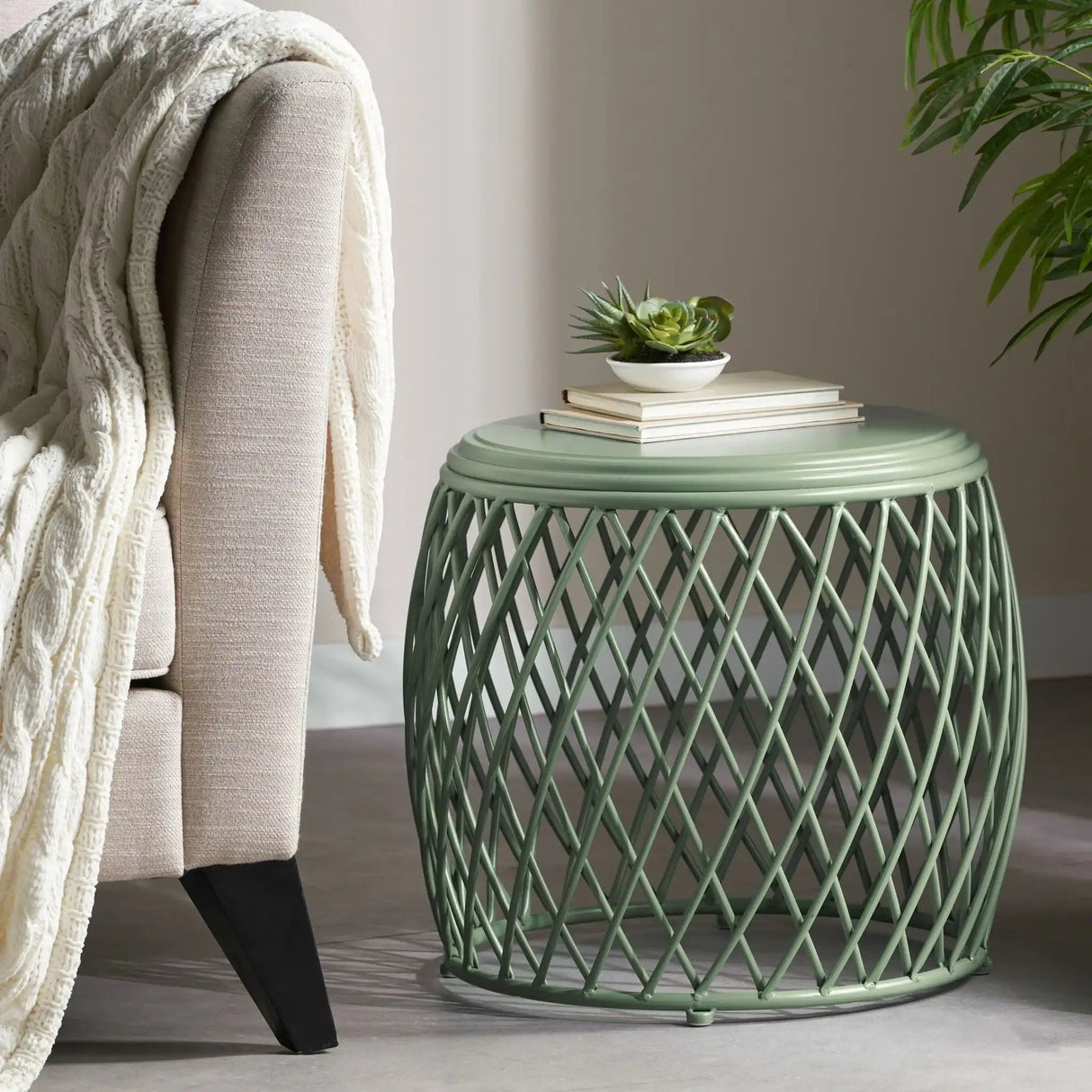 Alamera - Side Table - Best Buy Furniture