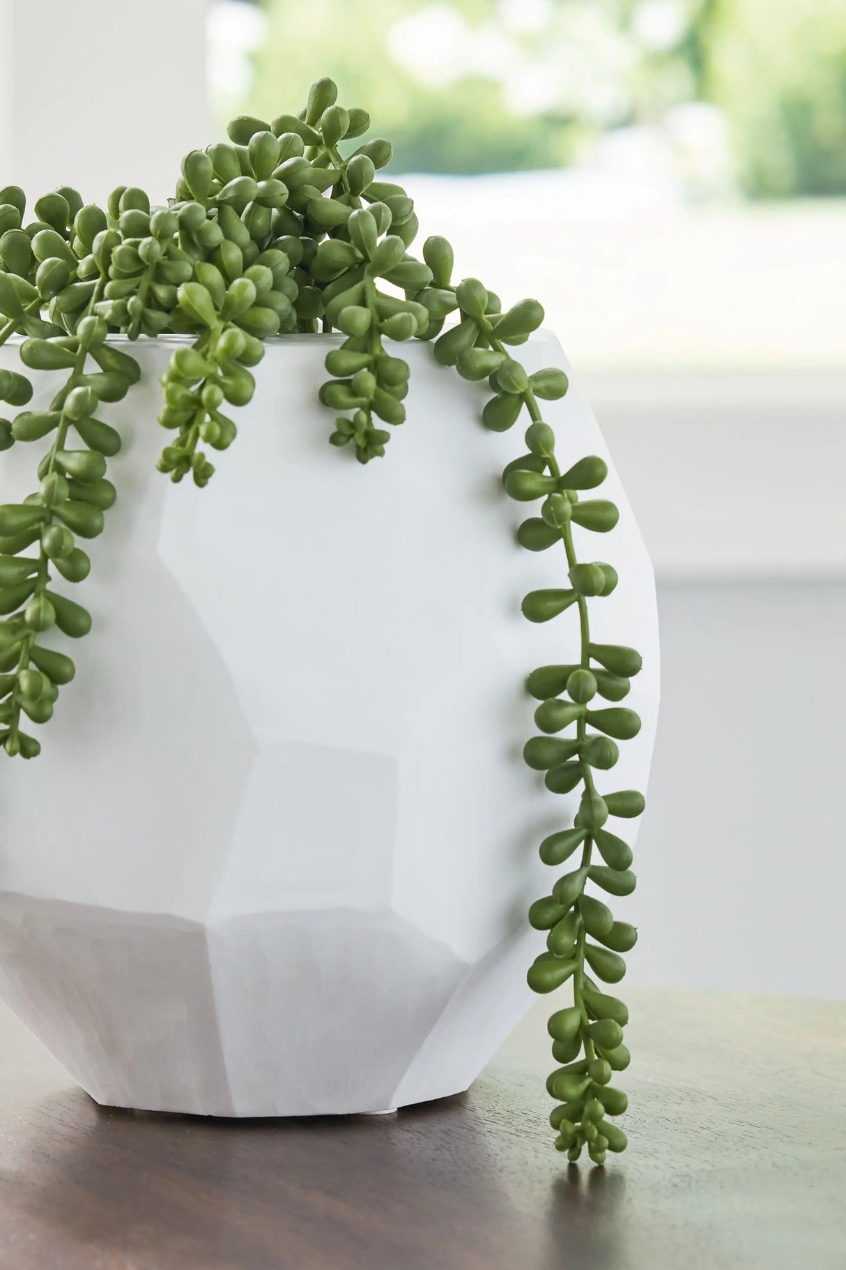 Karenton - Vase - Best Buy Furniture