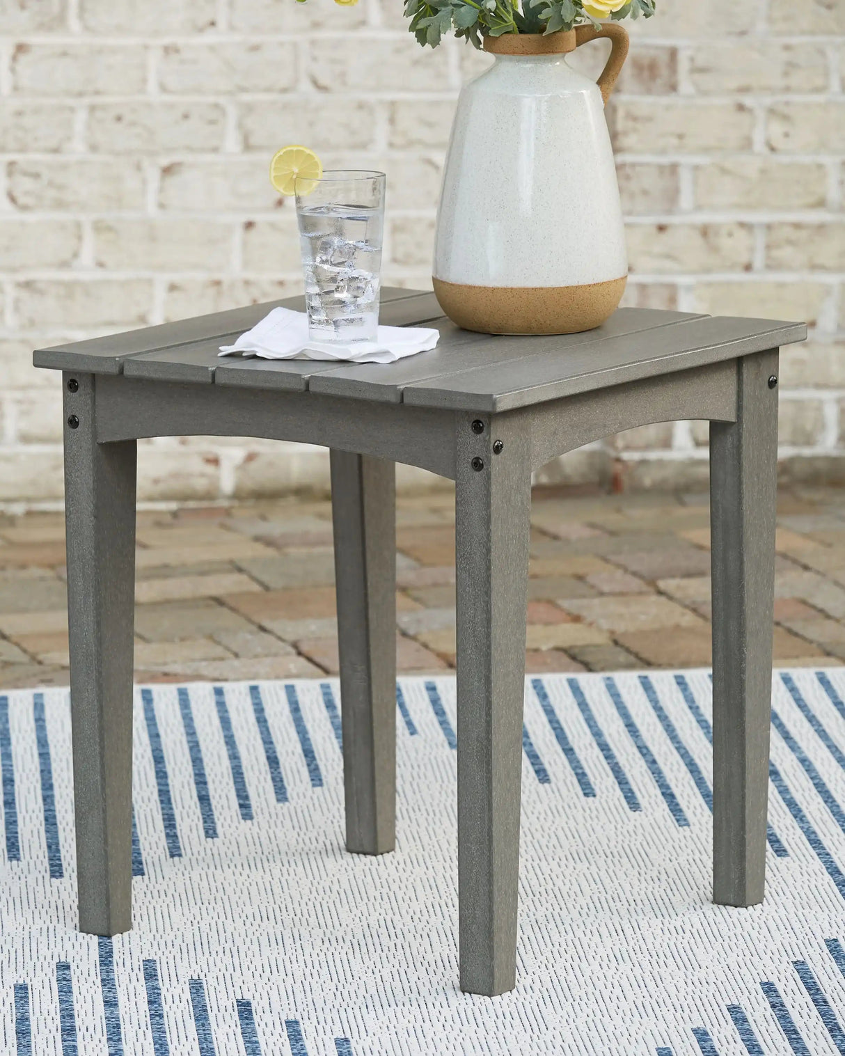 Visola - Square End Table - Gray - Best Buy Furniture