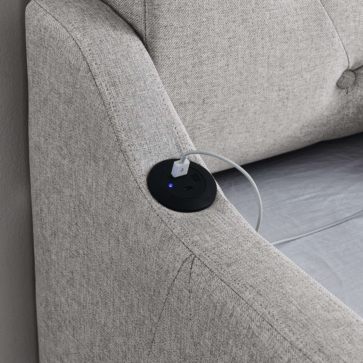 Size Upholstered Daybed With Trundle And USB Charging Armrest