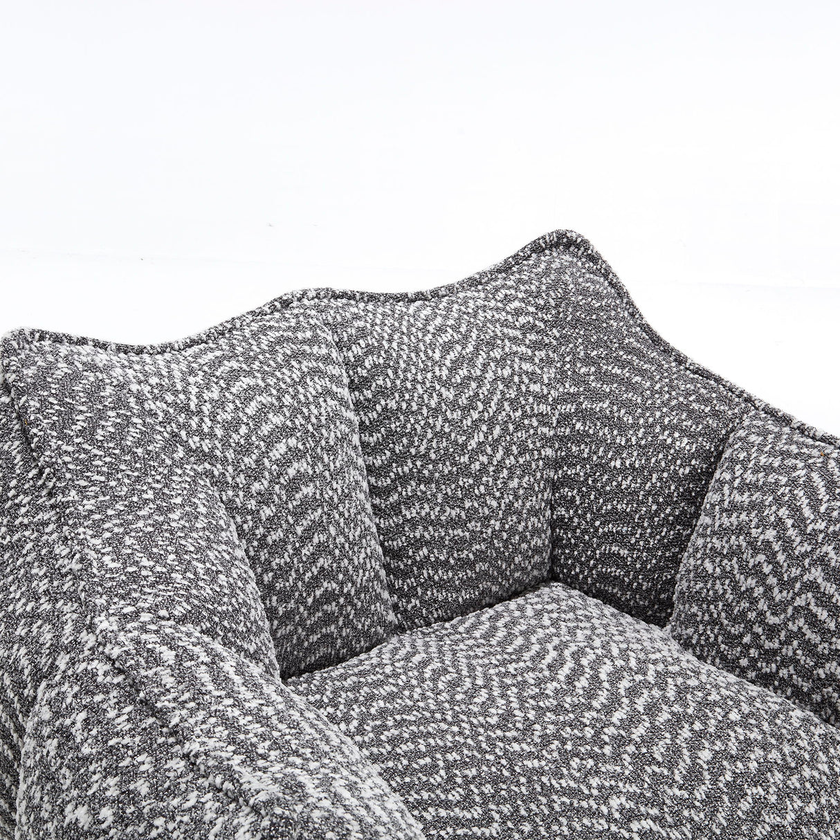 Comfortable Sofa Chairs With Highly Resilient Foam For Living Rooms And Bedrooms