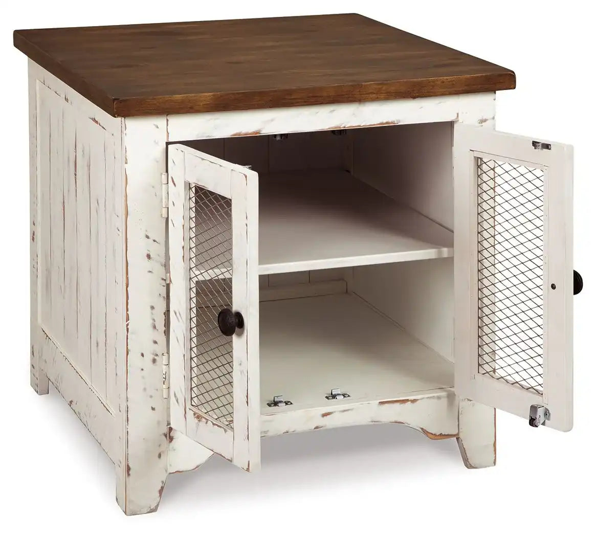 Wystfield - Rectangular End Table - 2 Doors - White / Brown