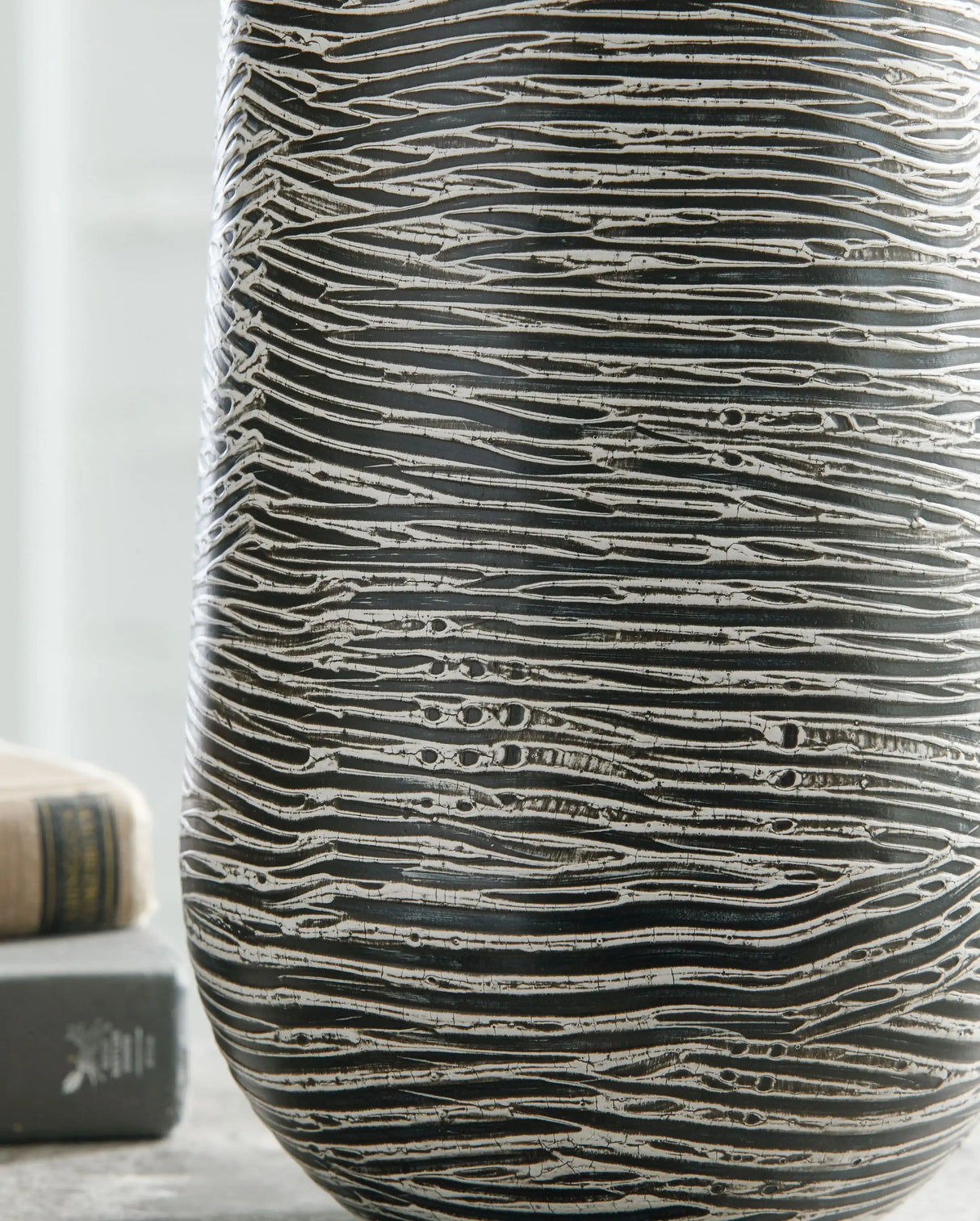 Fynn - Vase - Best Buy Furniture
