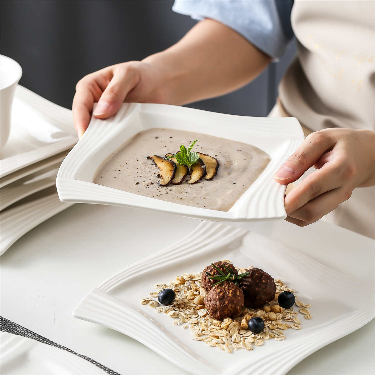 Amparo Marble Grey 30 Piece Dinnerware Set