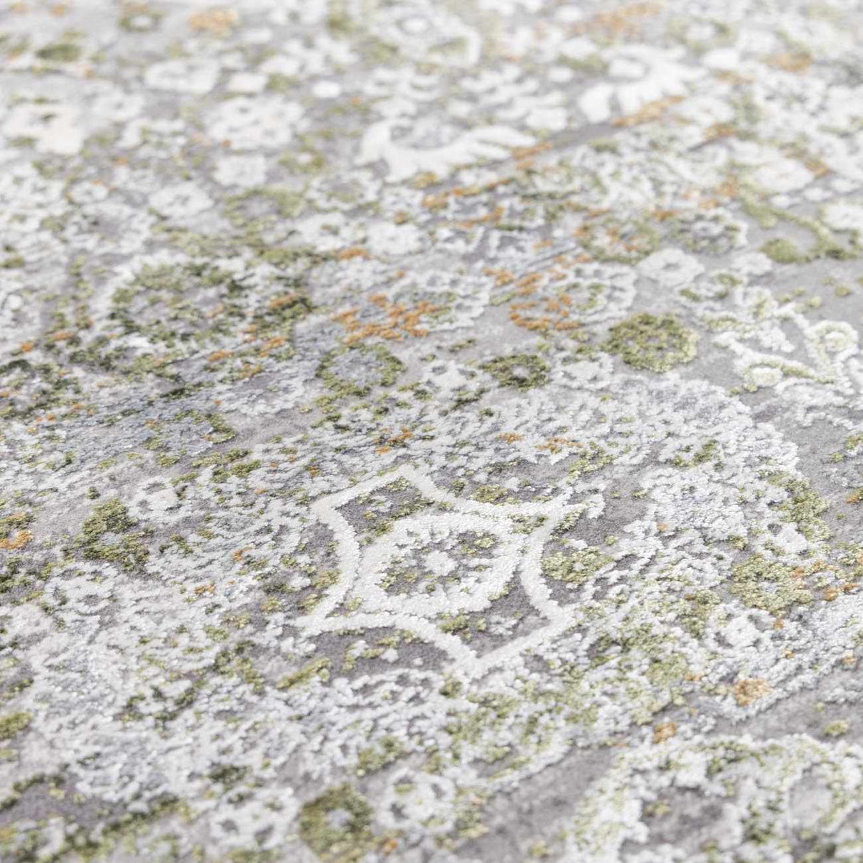 Arlen Area Rug