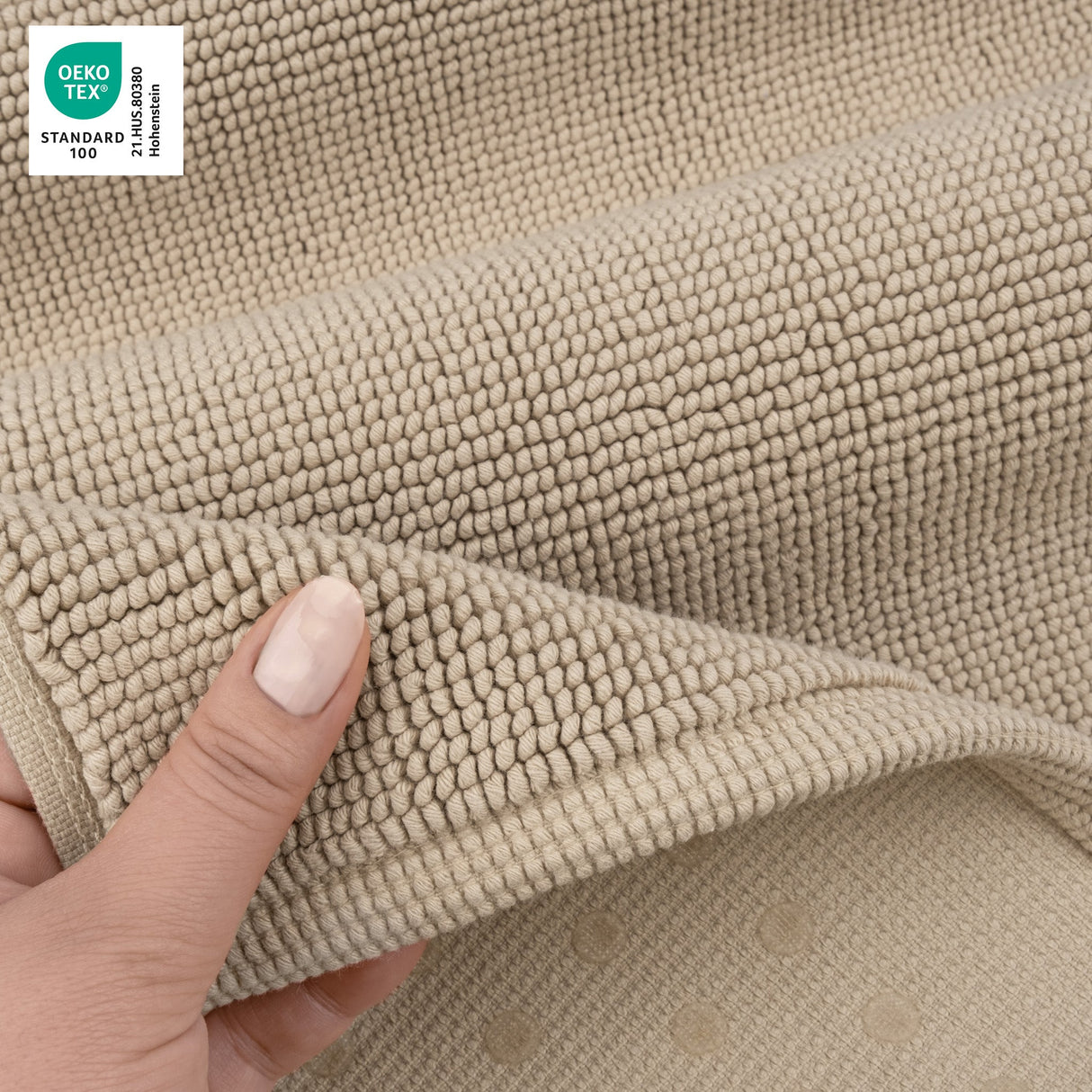 American Soft Linen 100% Cotton Bath Mat Rugs, 17x24 inches with Silicone Backing, Soft Absorbent Grip-Enhanced Bath Mats for Bathroom