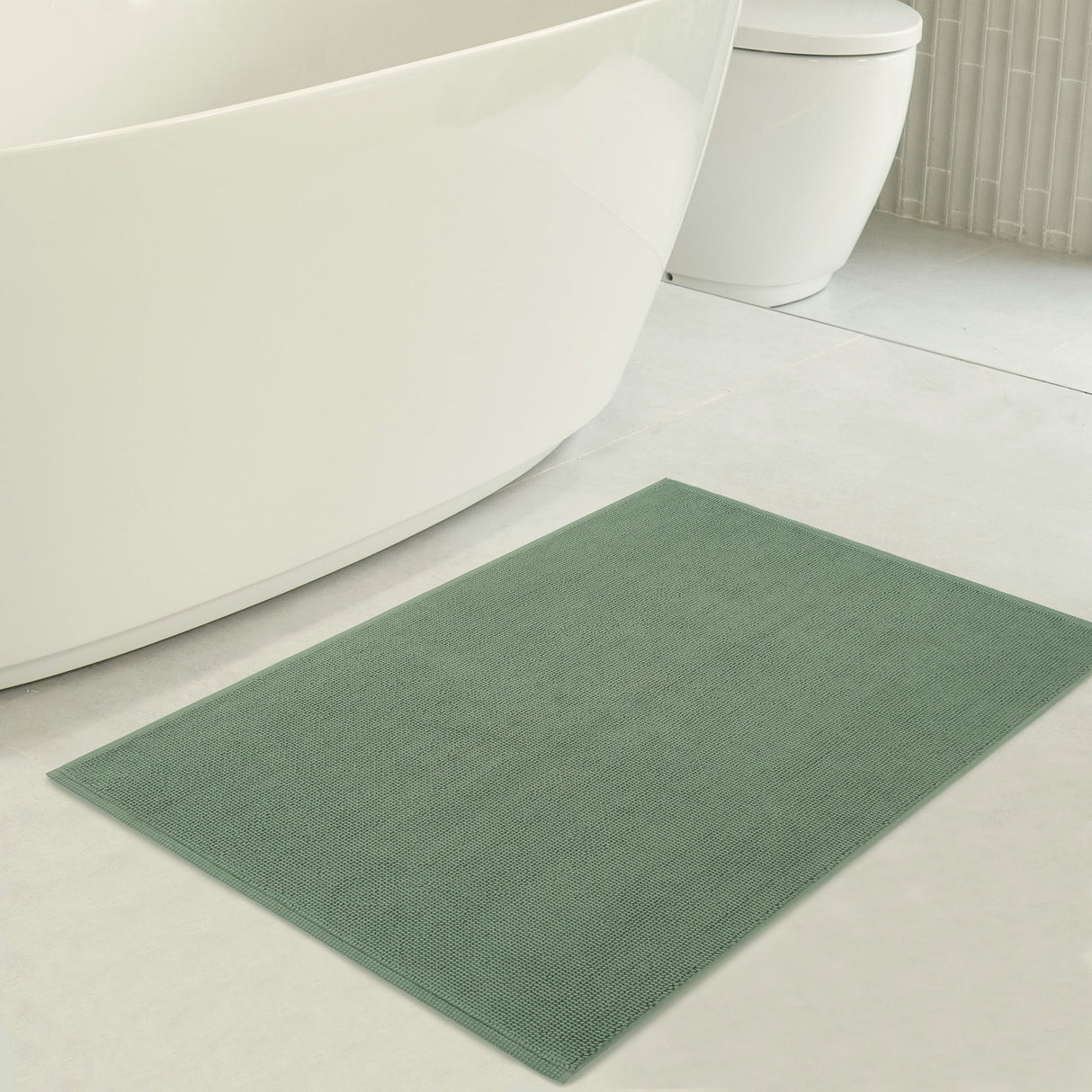 American Soft Linen 100% Cotton Bath Mat Rugs, 20x34 inches with Silicone Backing, Soft Absorbent Grip-Enhanced Bath Mats for Bathroom