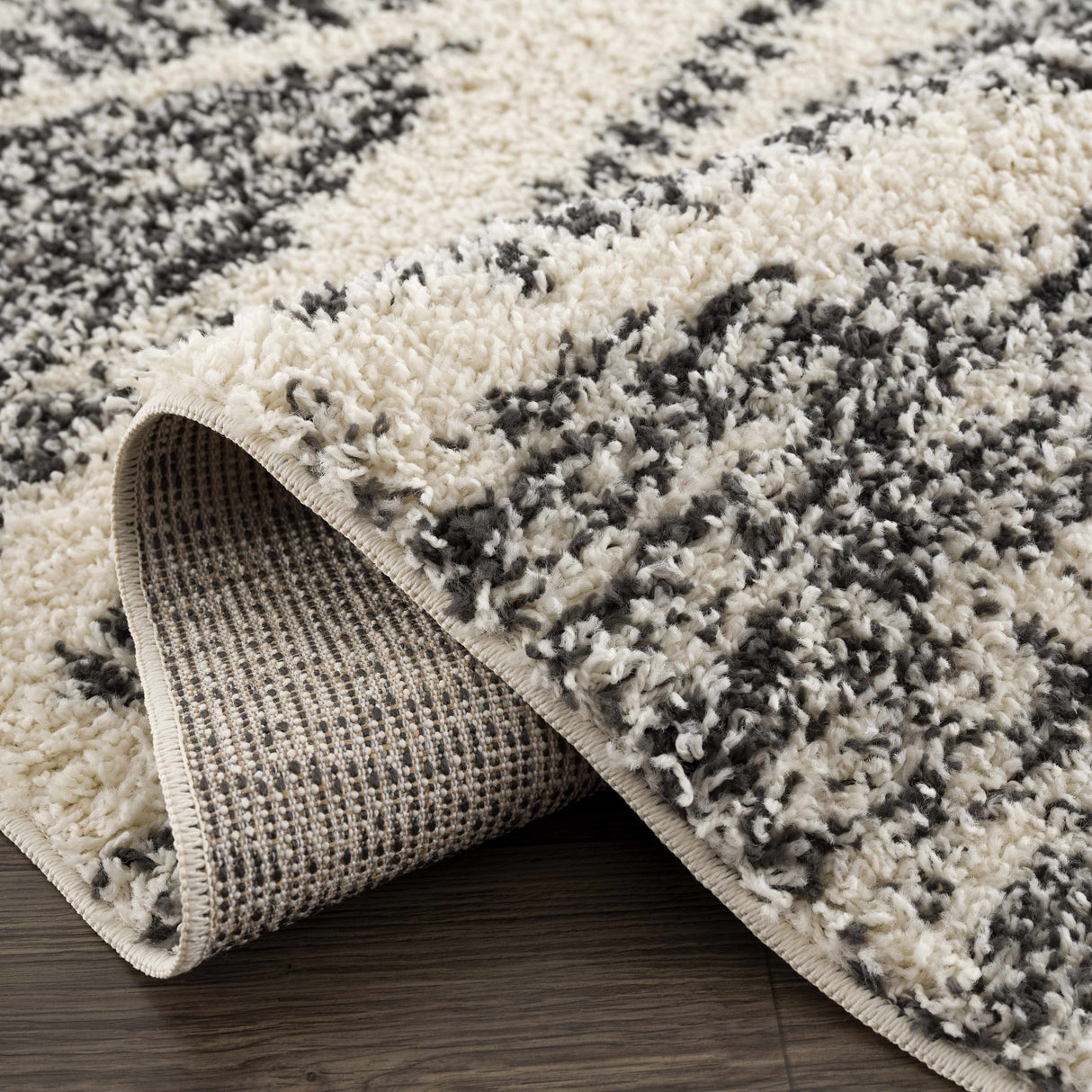 Fishhook Berber Shag Rug