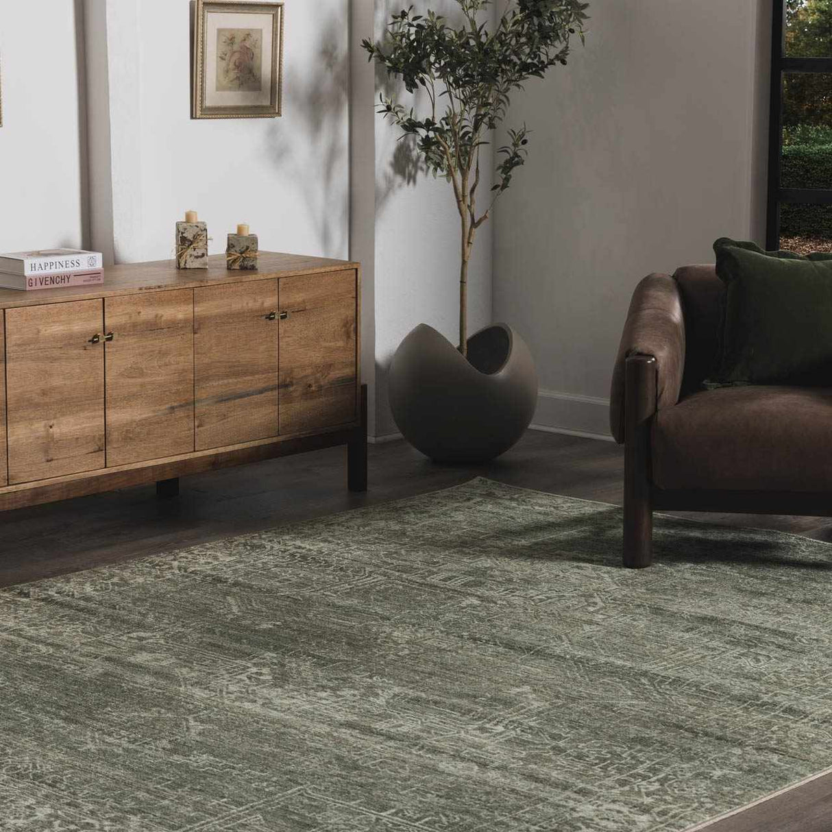 Galey Alix Collins Avenue VII Vintage Medallion Rug