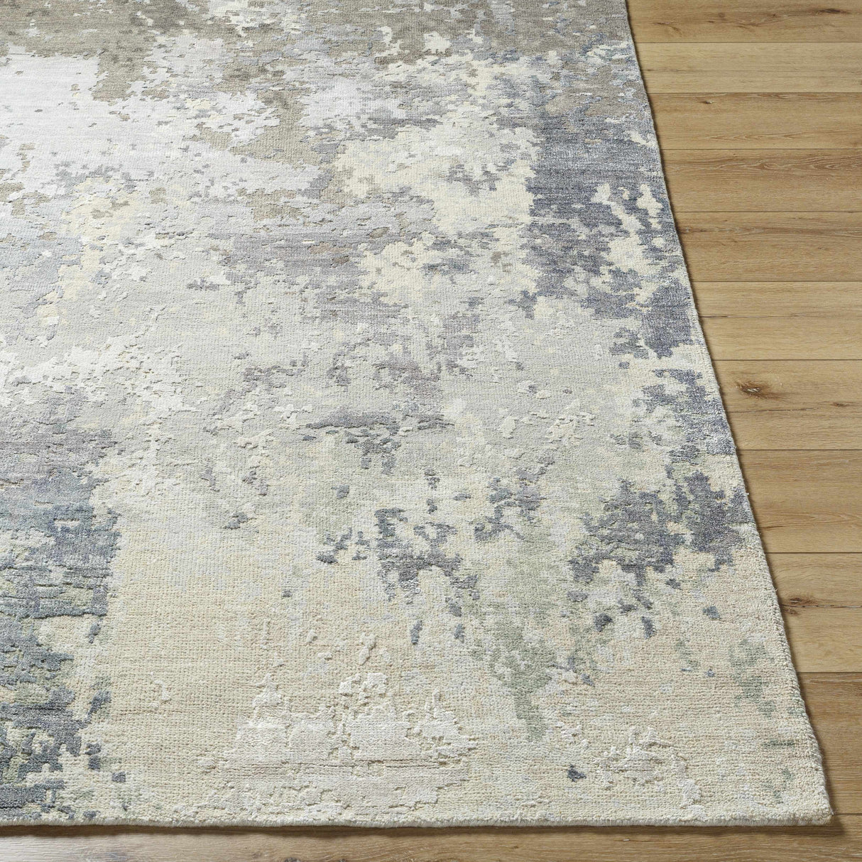 Bued Handmade Wool-Blend Rug - Clearance