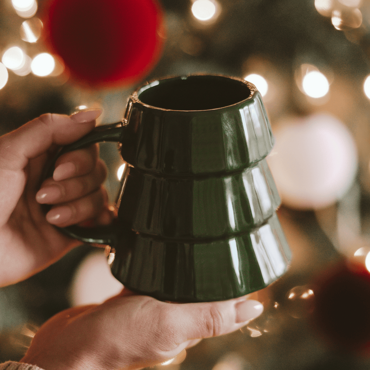 Green Tree 17oz. Figurine Coffee Mug