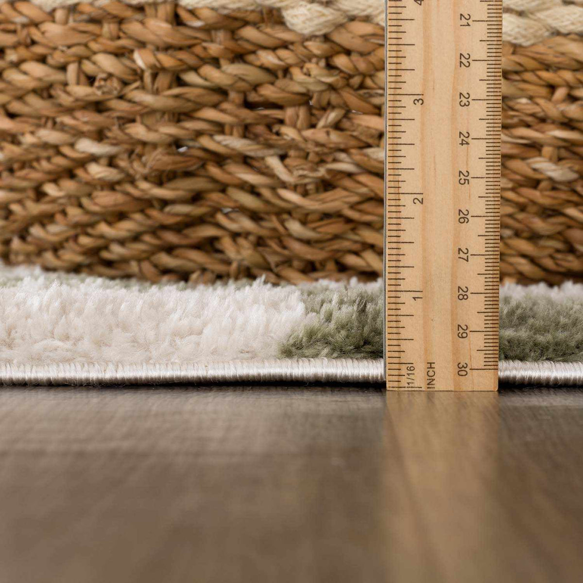 Canika Green Checkered Washable Plush Rug