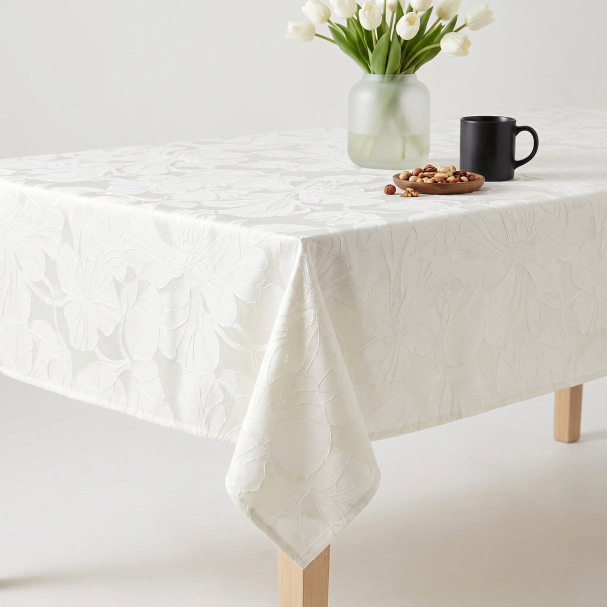 Cambridge Floral Jacquard Tablecloth – Beige