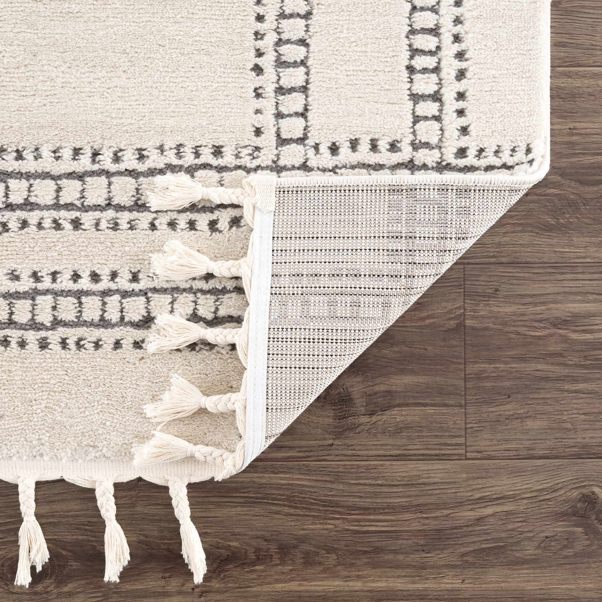 Ryuu Ivory & Gray Area Rug - Promo