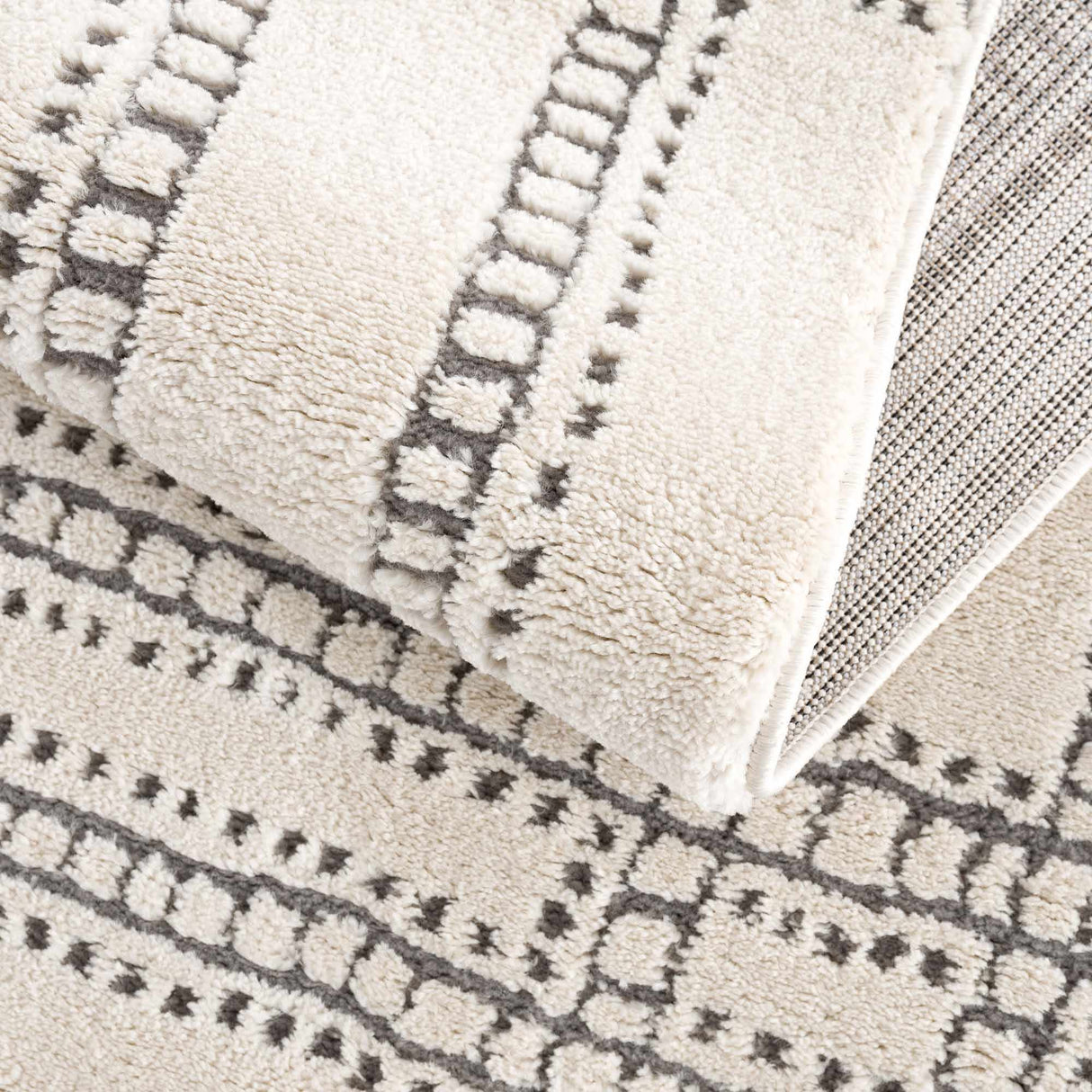 Ryuu Ivory & Gray Area Rug - Promo