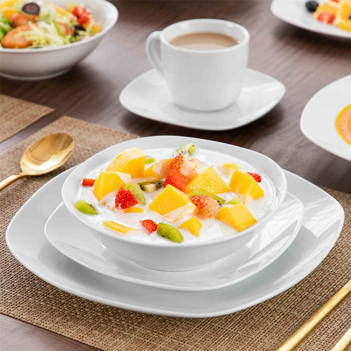 Elisa 36 Piece Dinnerware Set